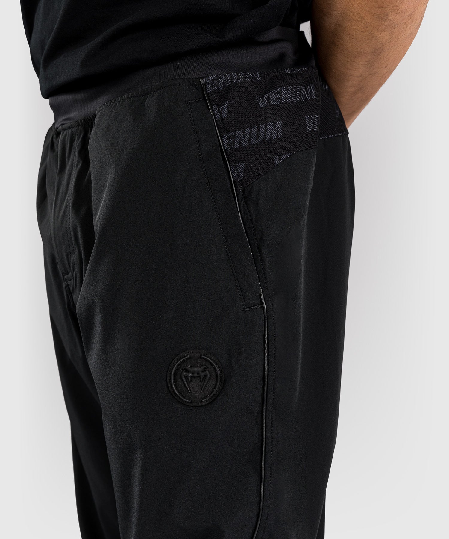 Pantalon de jogging Venum Cargo Light Aero - Noir - product-type_Pantalons de jogging