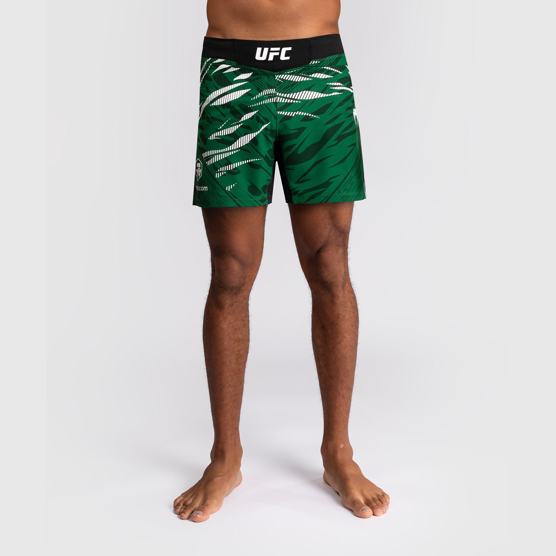 Shorts de Combat pour Hommes UFC Fusion by Venum Personnalisé Authentic Fight Night - Coupe Courte - Vert - product-type_Shorts de MMA