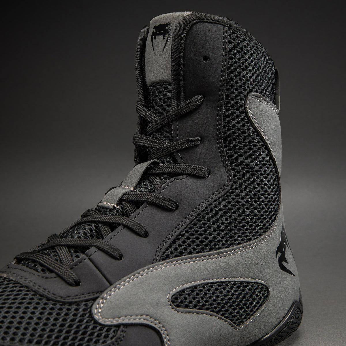 Chaussures de boxe Venum Contender - Noir/Gris