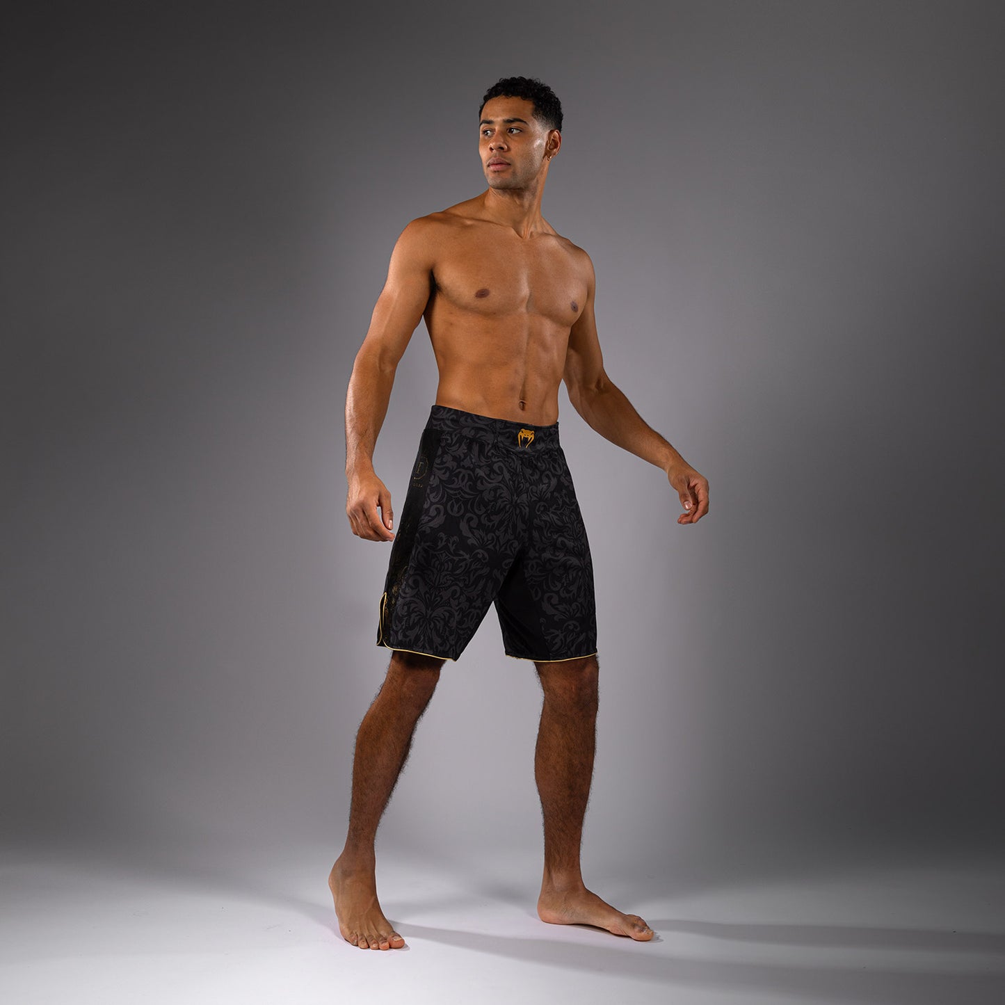 Short de Combat Venum x Topuria Unmatched Edition - Noir/Doré - product-type_Shorts de MMA