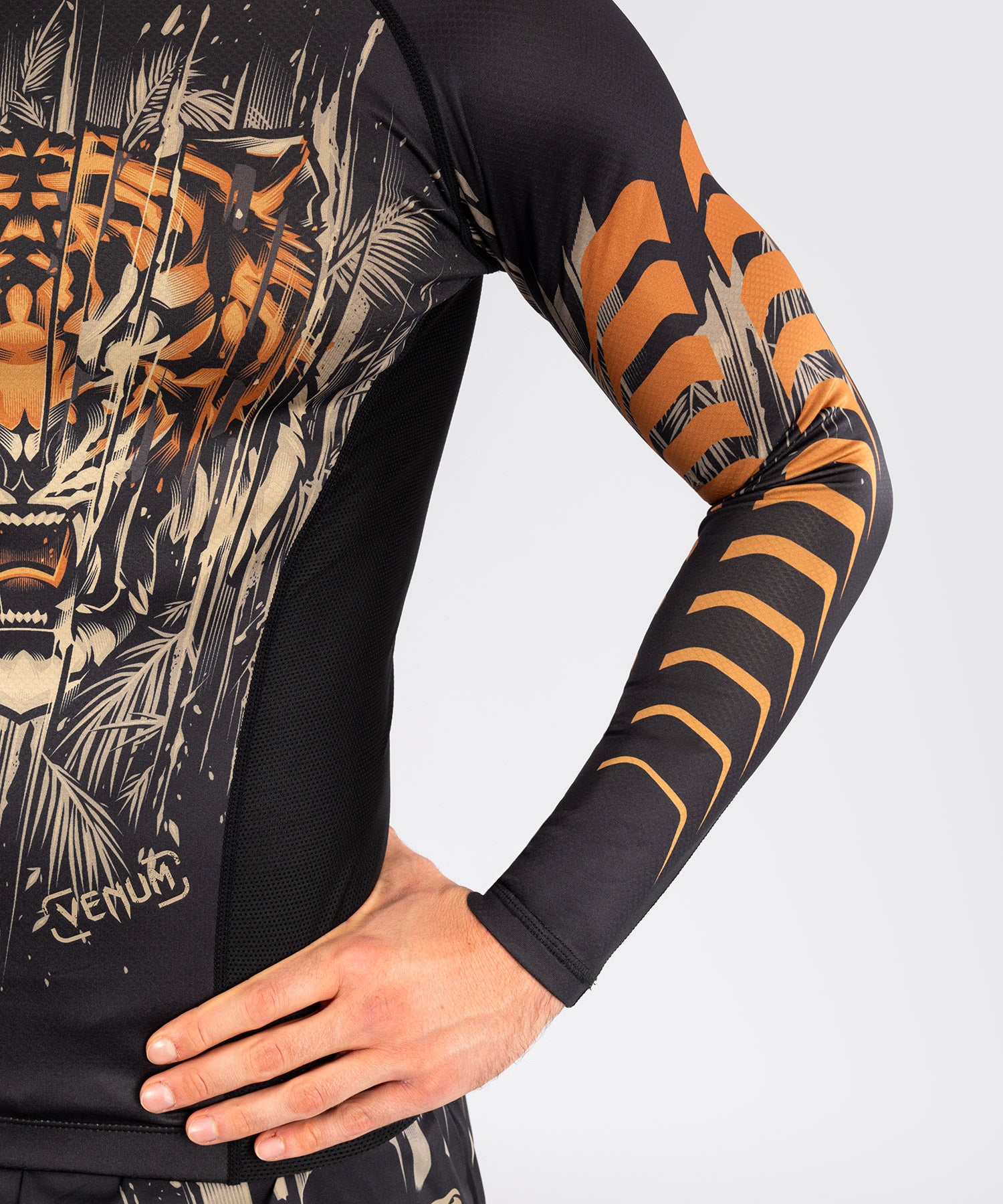 Rashguard à Manches Longues Venum Tiger pour Hommes - Noir/Orange Néon - product-type_T-Shirts de Compression
