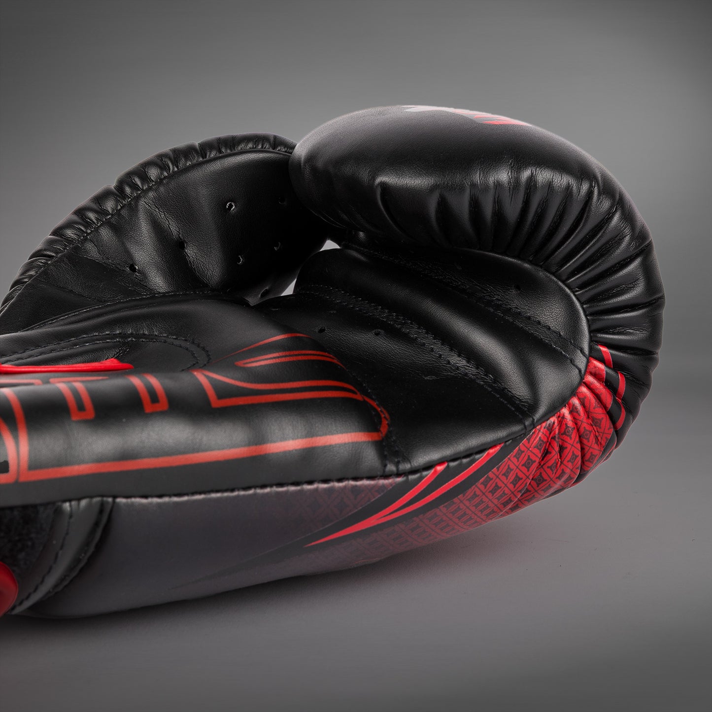 Gants de Boxe Venum x RWS 2.0 – Noir/Rouge - product-type_Gants de boxe