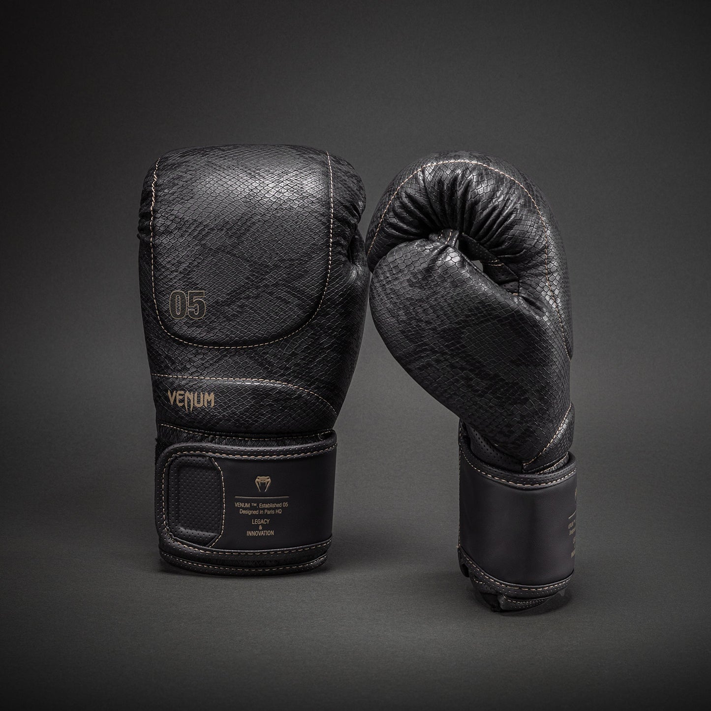 Gants de Boxe Venum Impact Evo Scales – Gris Foncé - product-type_Gants de boxe