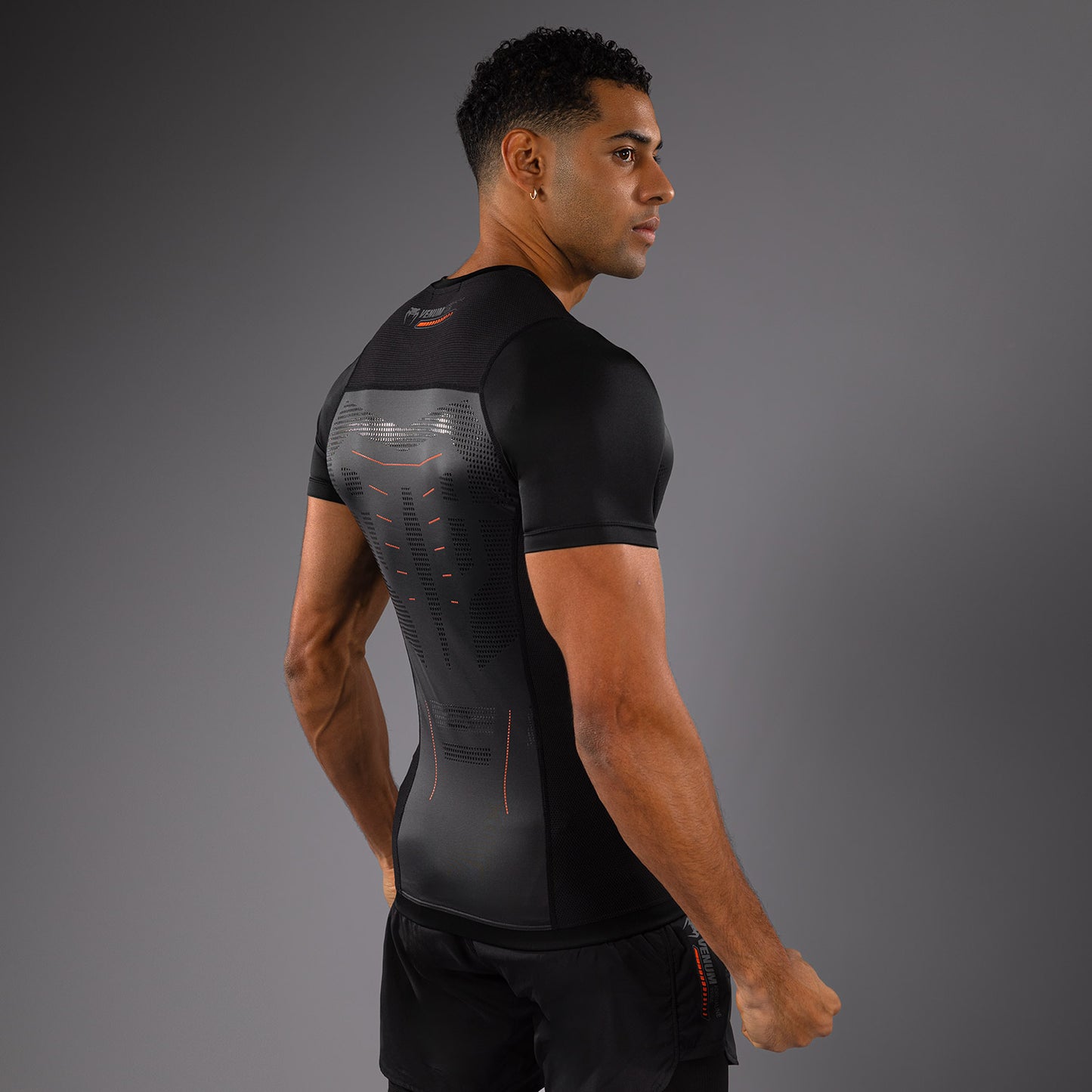 Rashguard Manches Courtes Venum Technical 3.0 - Graphite - product-type_T-Shirts de Compression