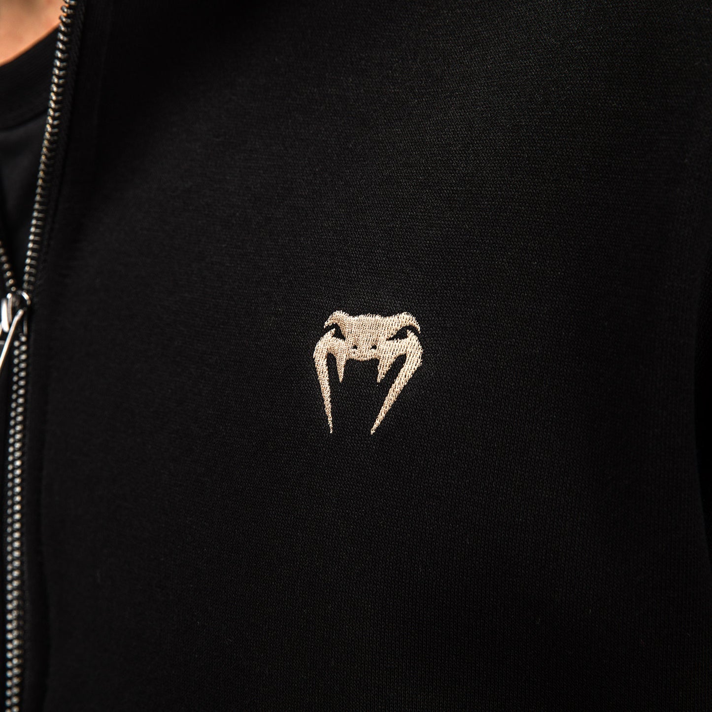 Sweat à Capuche Zippé Venum Urban Gi  – Noir