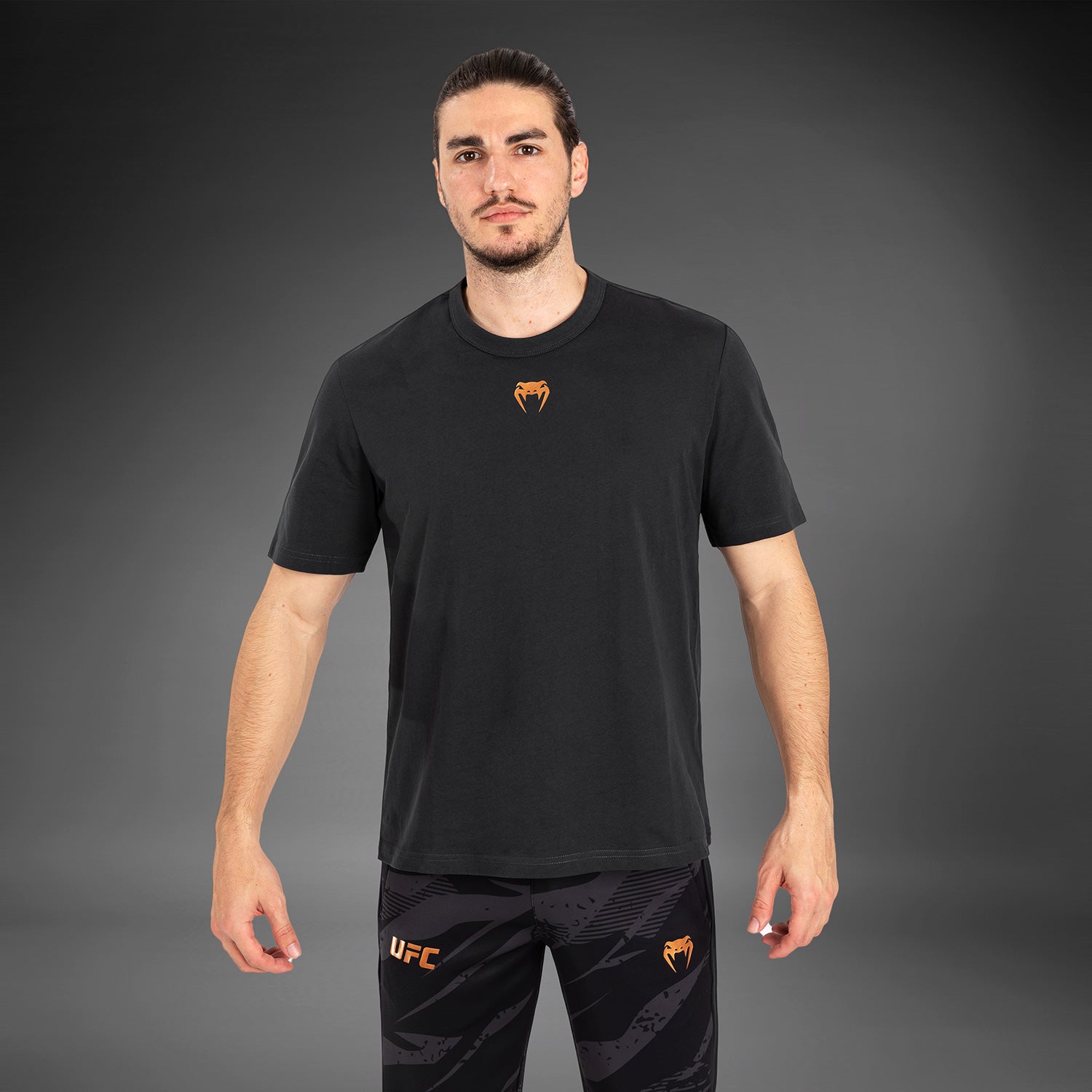 T-Shirt À Manches Courtes pour Hommes UFC Adrenaline by Venum Fight Week - Gris Anthracite - product-type_T-Shirts