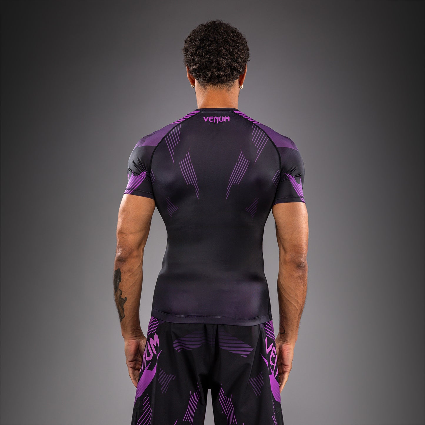 Rashguard à Manches Courtes Venum No-Gi 6.0 - Noir/Violet
