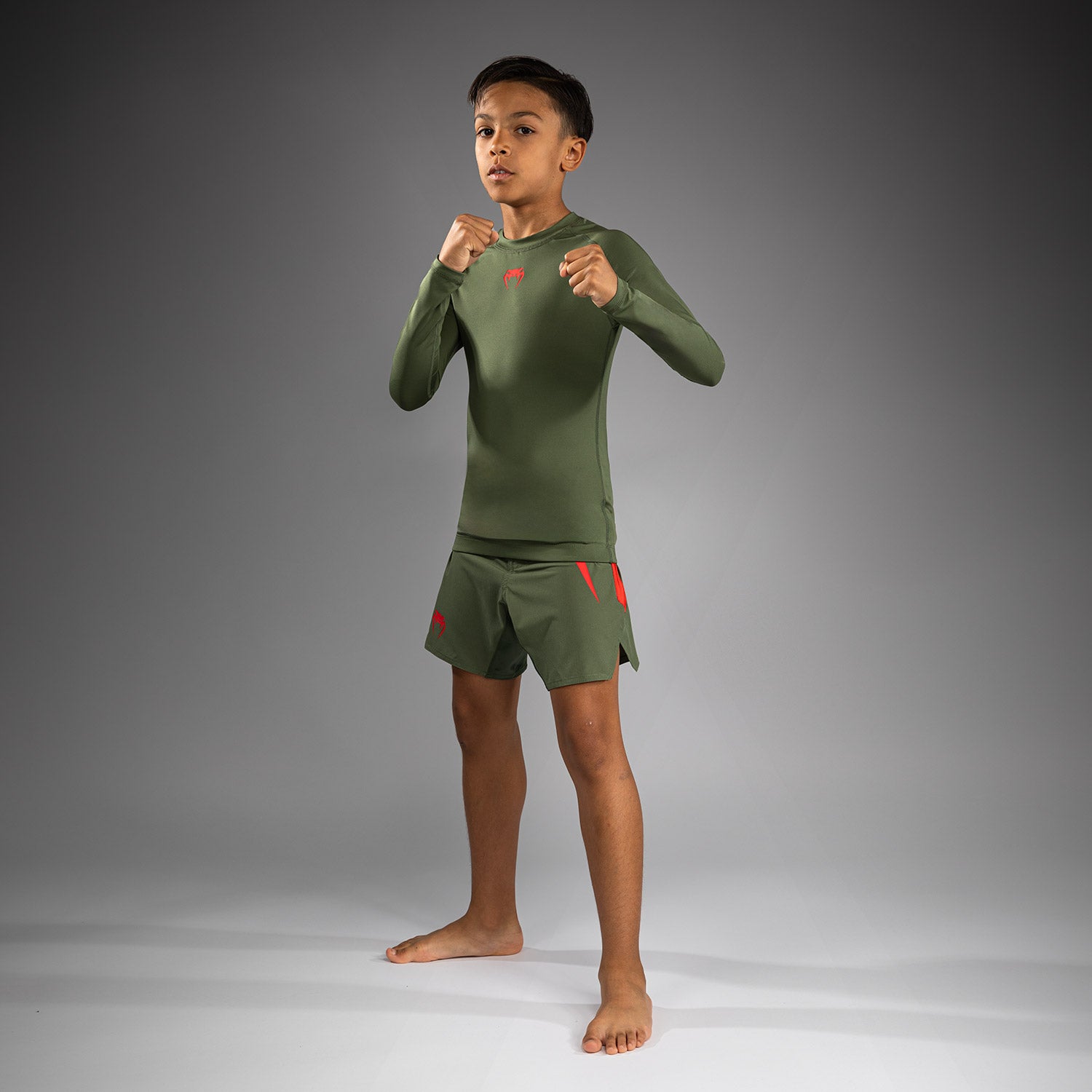 Rashguard Manches Longues pour Enfants Venum Contender - Vert militaire/Orange - product-type_T-Shirts de Compression