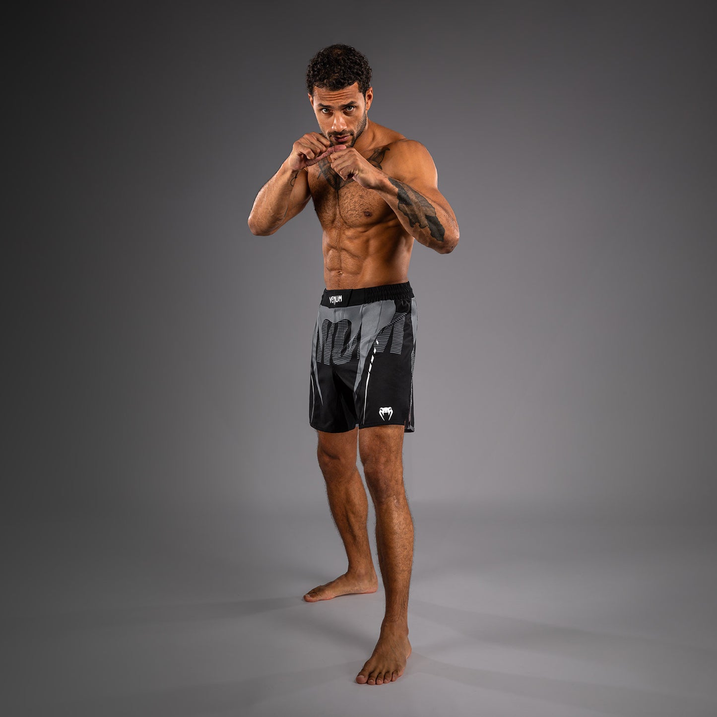 Short de Combat Venum Adrenaline – Noir/Gris Argenté - product-type_Shorts de MMA