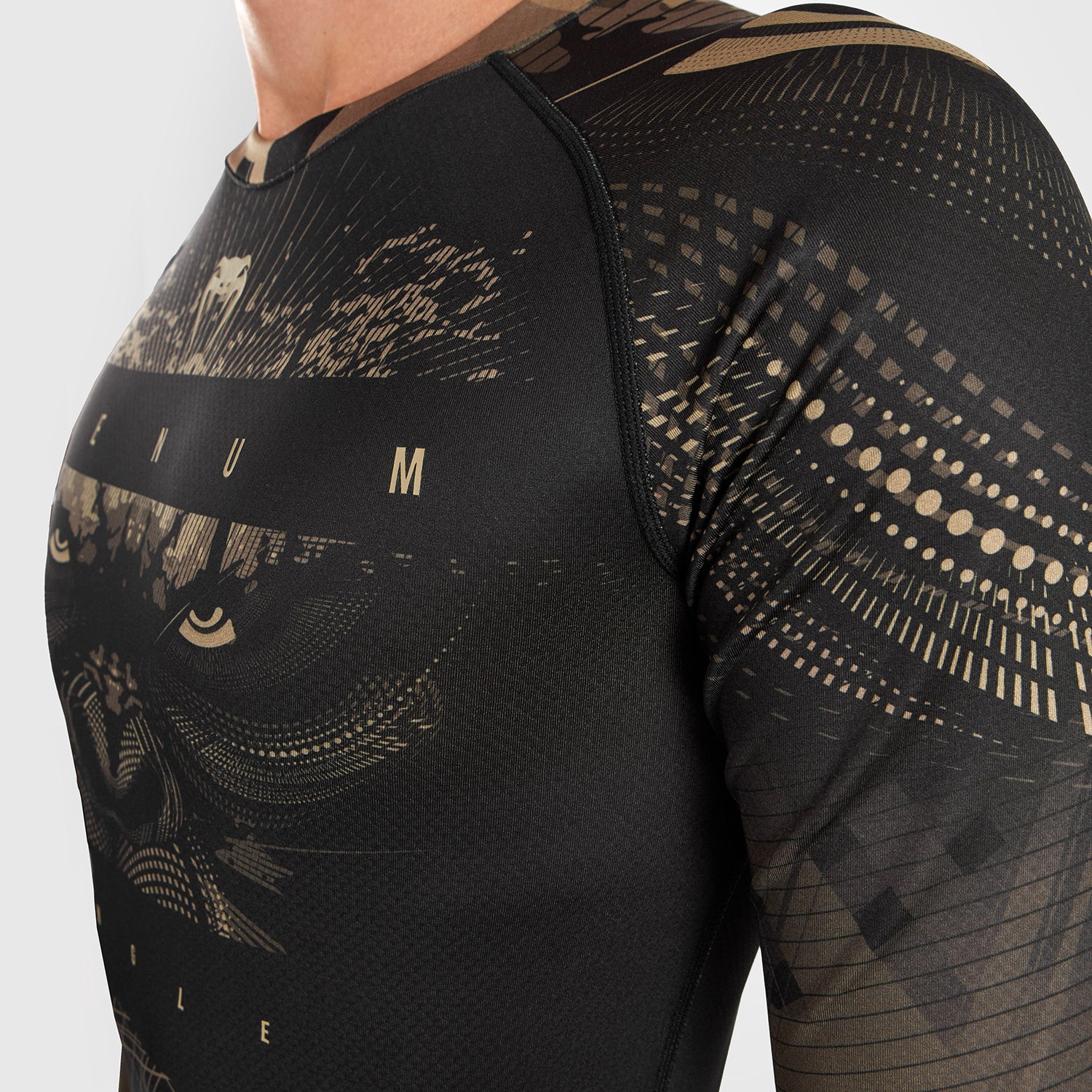 Rashguard à Manches Longues Venum Gorilla Jungle - Noir/Sable - product-type_T-Shirts de Compression