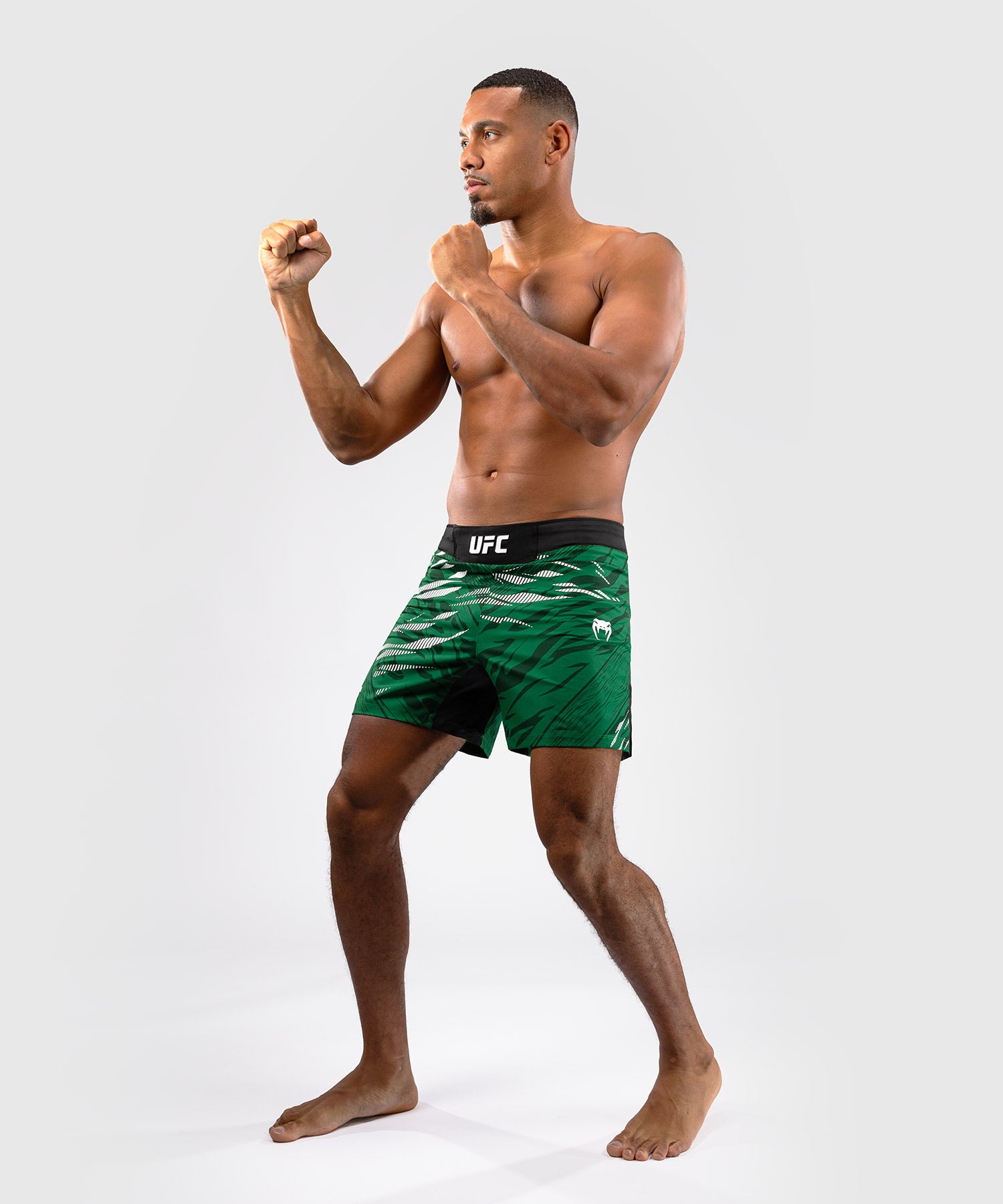 Shorts de Combat pour Hommes UFC Fusion by Venum Authentic Fight Night - Coupe Courte - Vert - product-type_Shorts de MMA