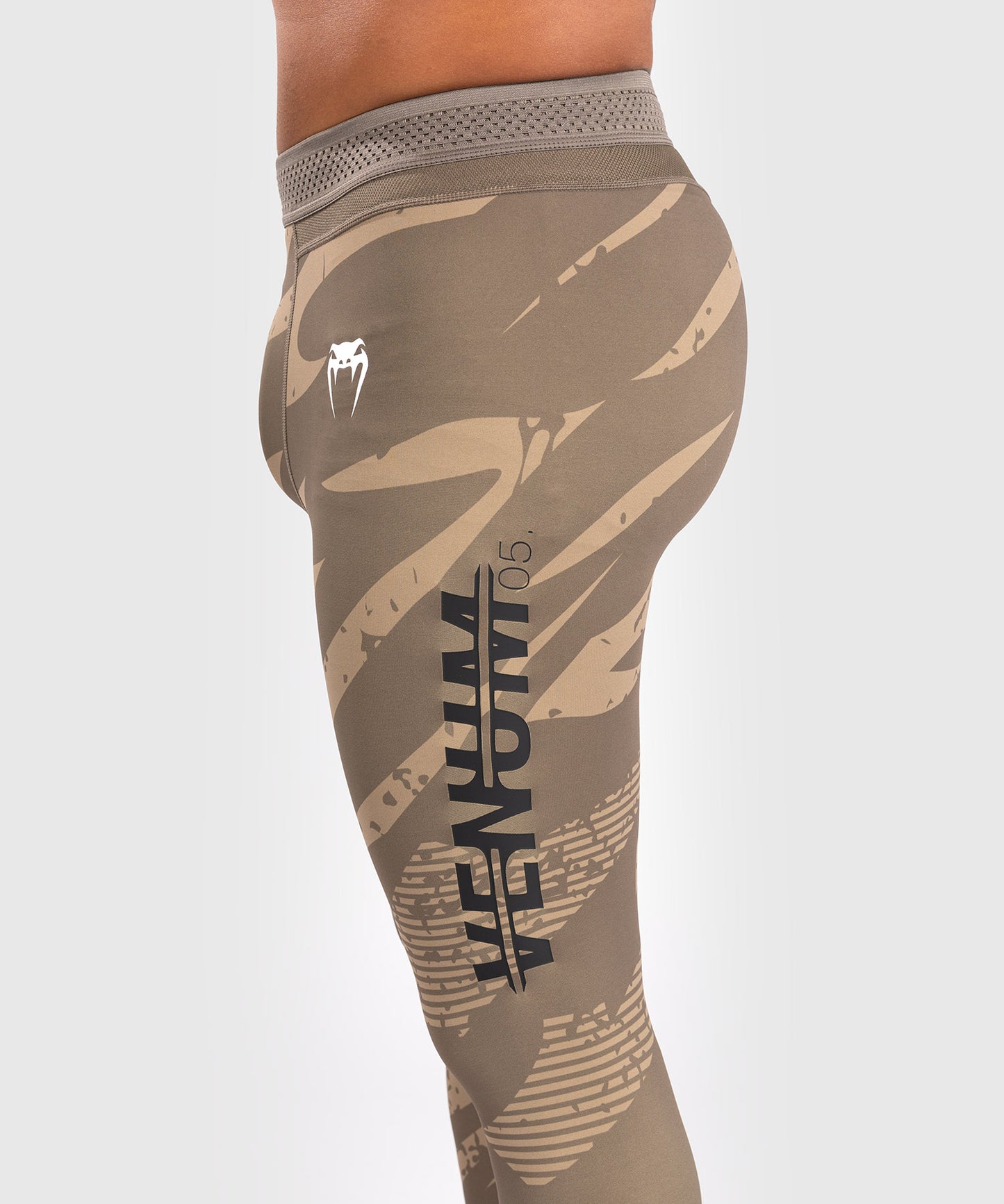 Pantalon de Compression pour Hommes UFC Adrenaline by Venum Fight Week Performance - Desert Camo - Pantalons