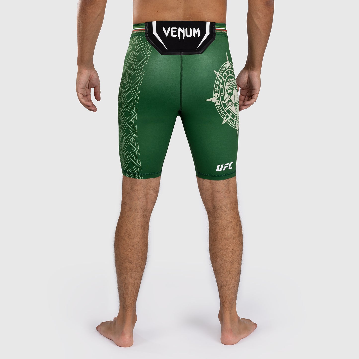 Noche UFC by Venum Authentic Fight Night Short de compression pour Hommes - Vert - product-type_Shorts de compression