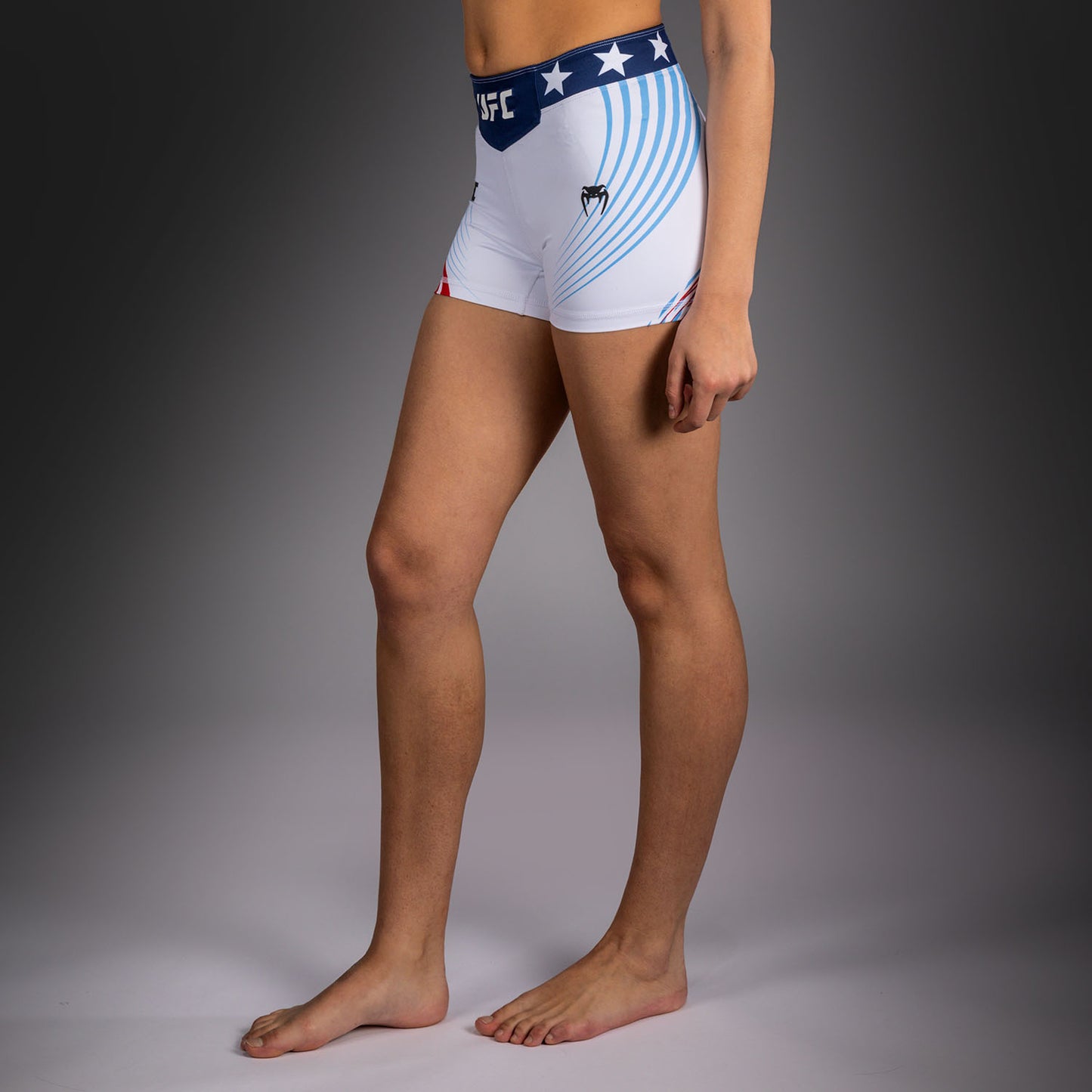 Official UFC Freedom 250 by Venum Authentic Short Vale Tudo coupe courte pour femme - Blanc - product-type_Shorts de compression