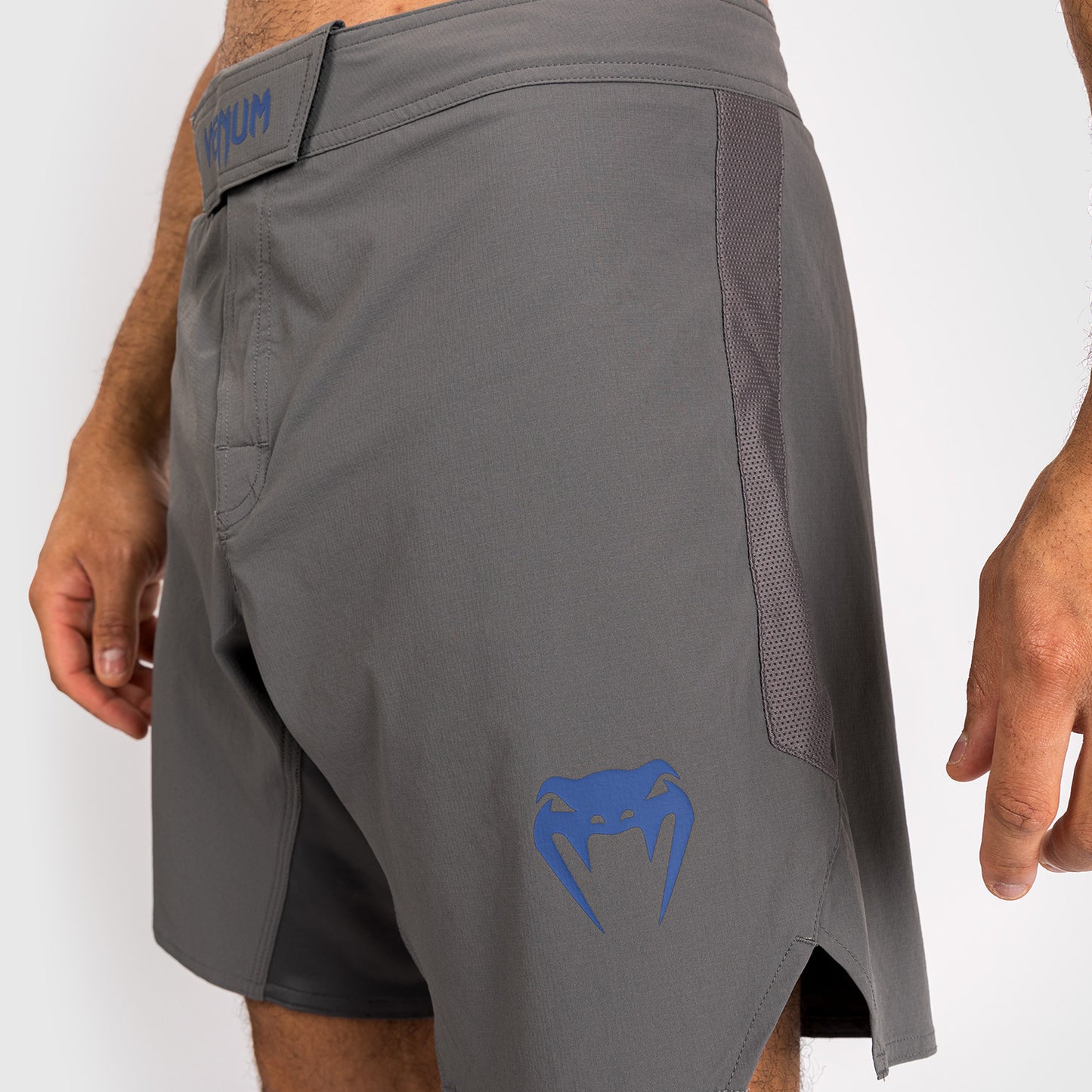 Short de combat pour homme Venum Contender - Gris - product-type_Shorts de MMA