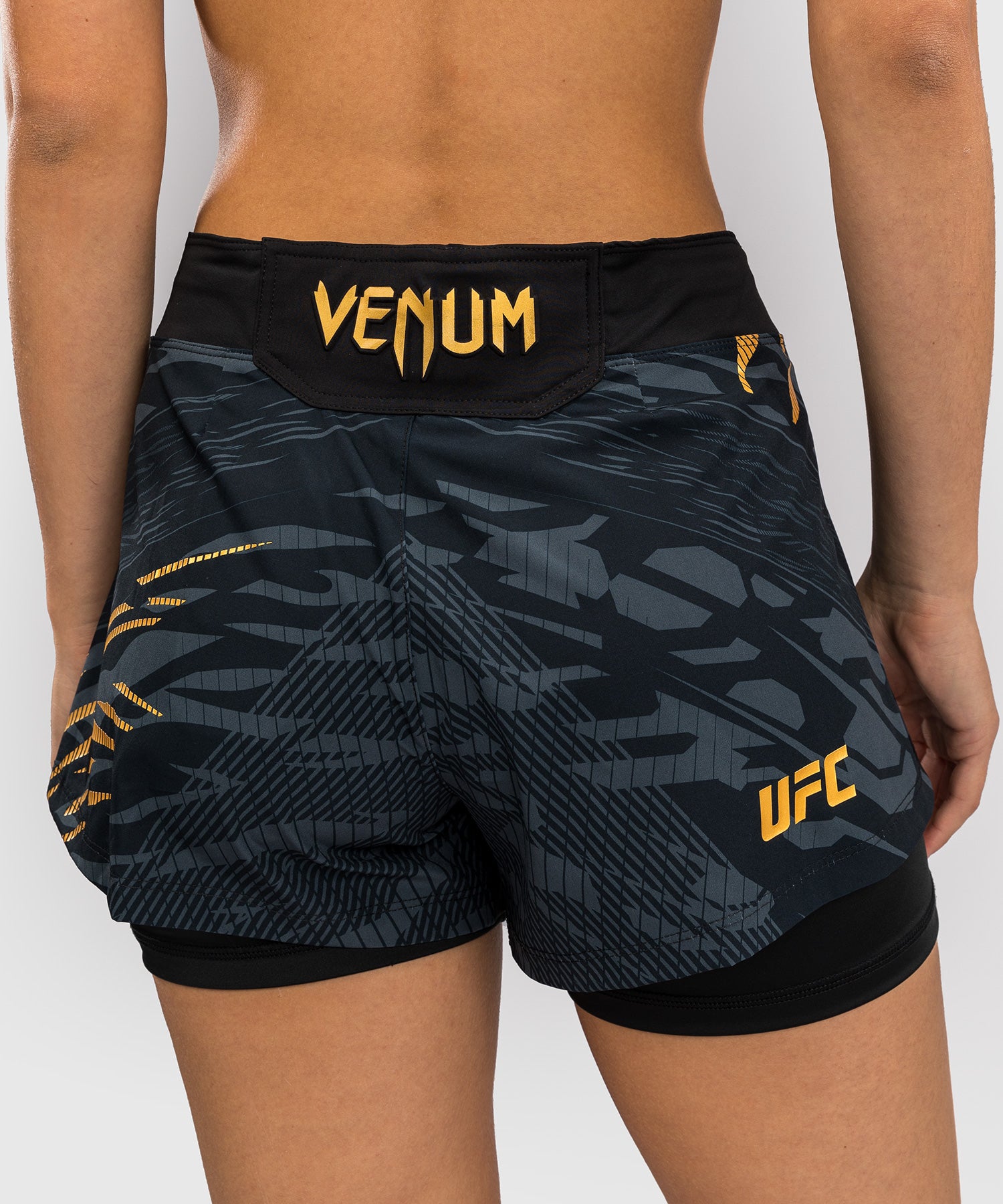 Shorts de Combat pour Femmes UFC Fusion by Venum Personnalisé Authentic Fight Night - Champion - product-type_Shorts de MMA