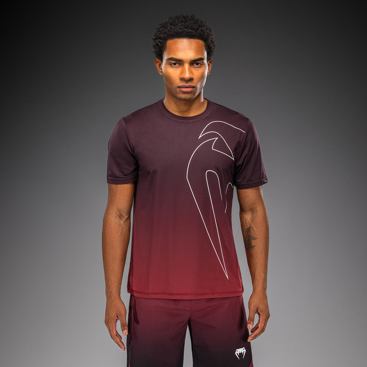 T-shirt Dry Tech Venum Giant Shift - Noir/Rouge