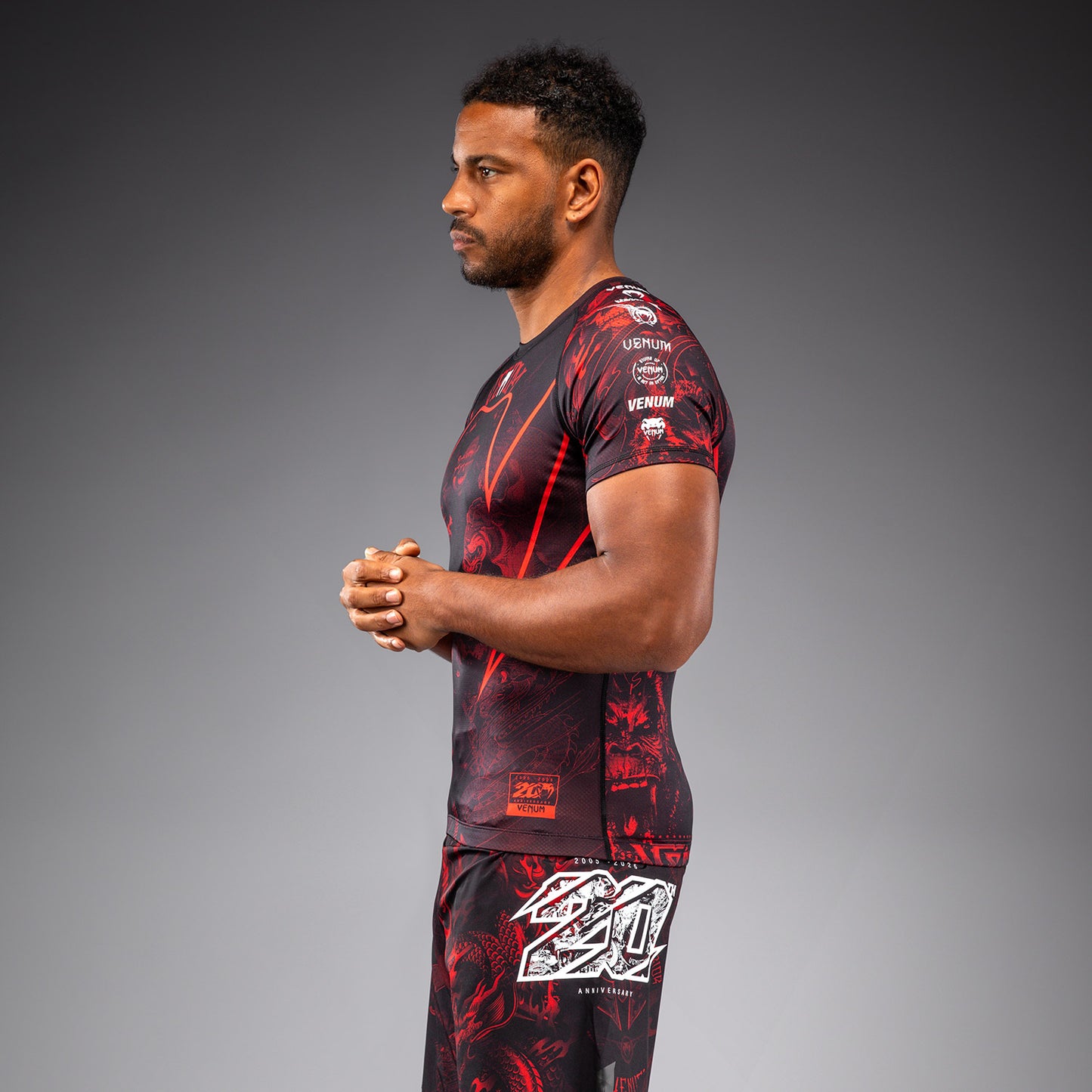 Rashguard à Manches Courtes Venum 20th Anniversary - Noir/Rouge - product-type_T-Shirts de Compression