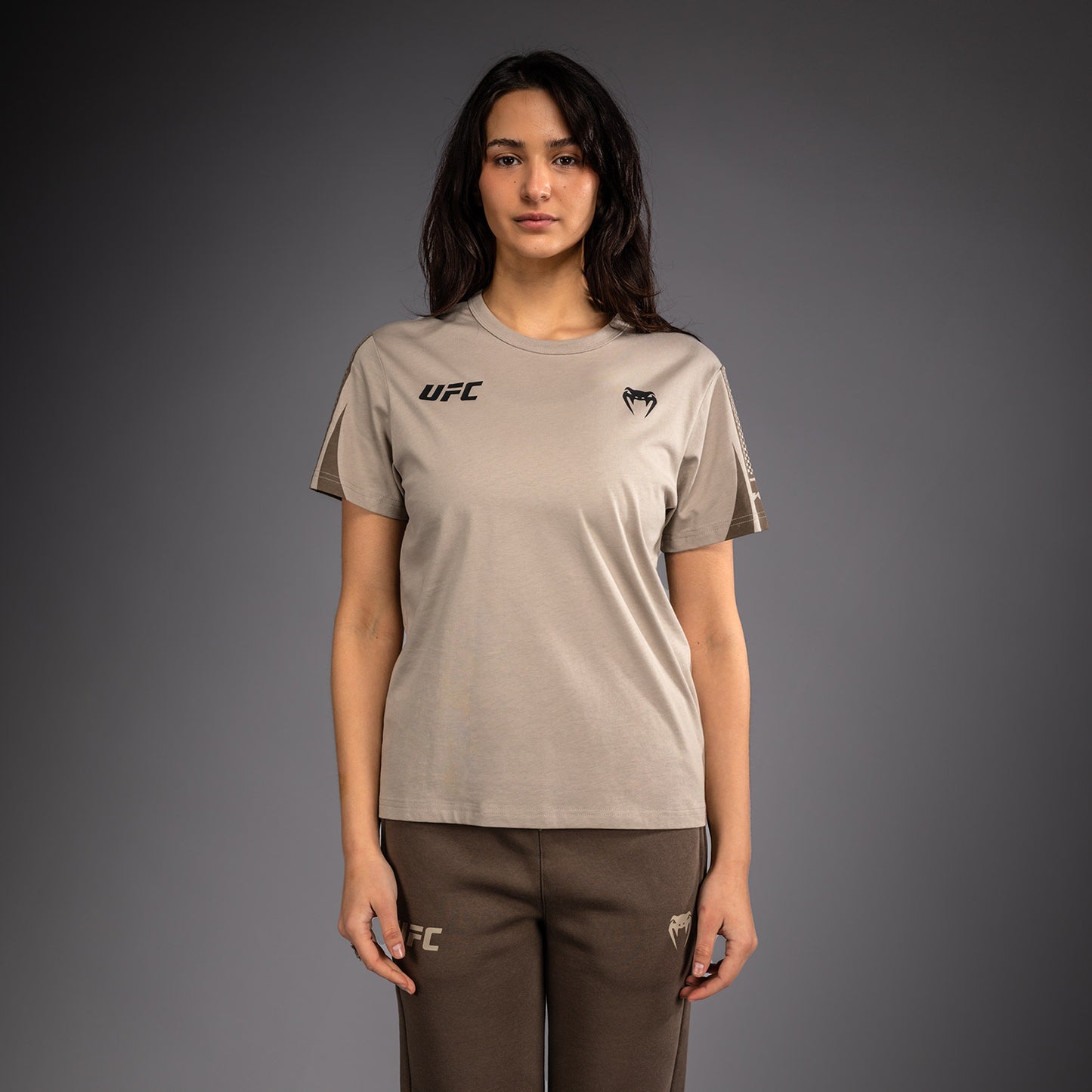 T-shirt à Manches Courtes pour Femme Venum UFC Unity by Venum Authentic Fight Week - Sable
