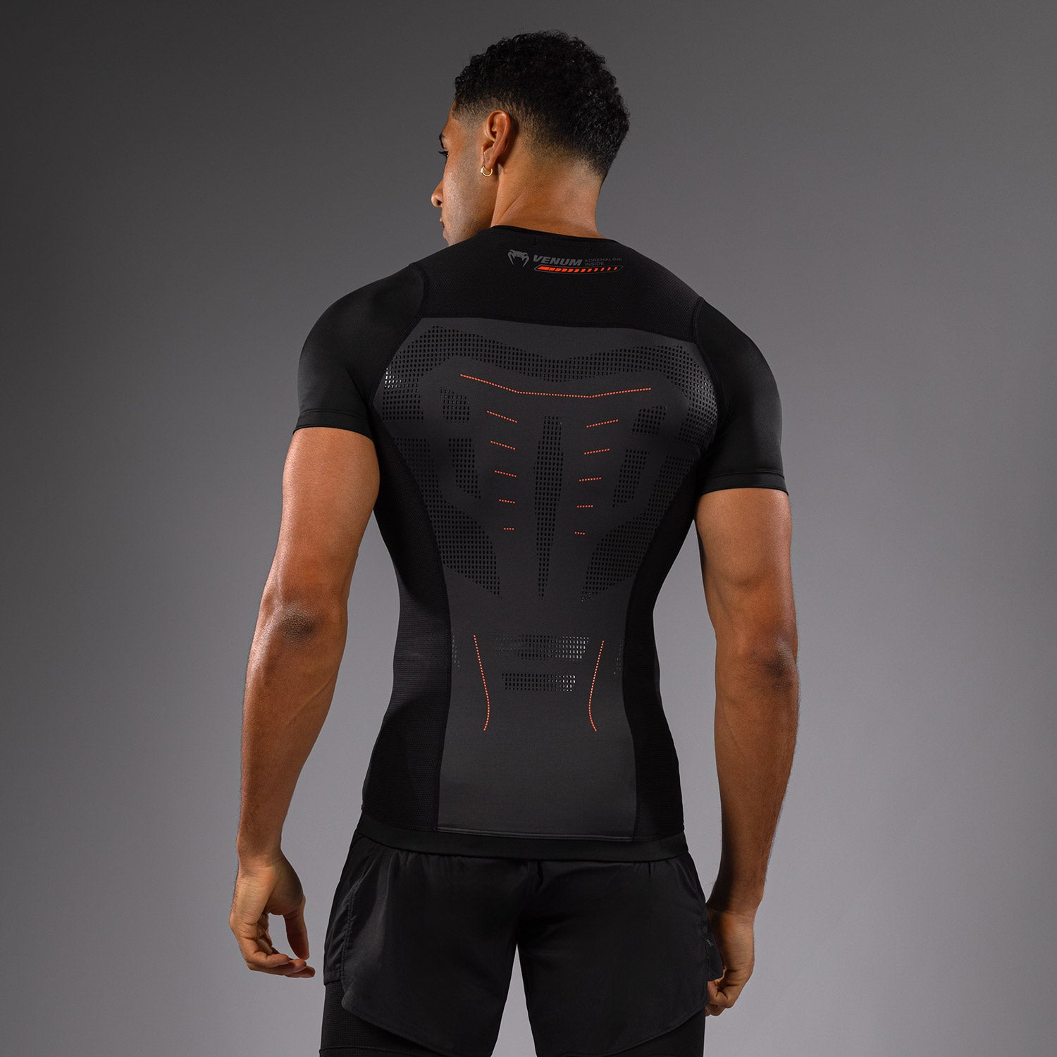 Rashguard Manches Courtes Venum Technical 3.0 - Graphite - product-type_T-Shirts de Compression
