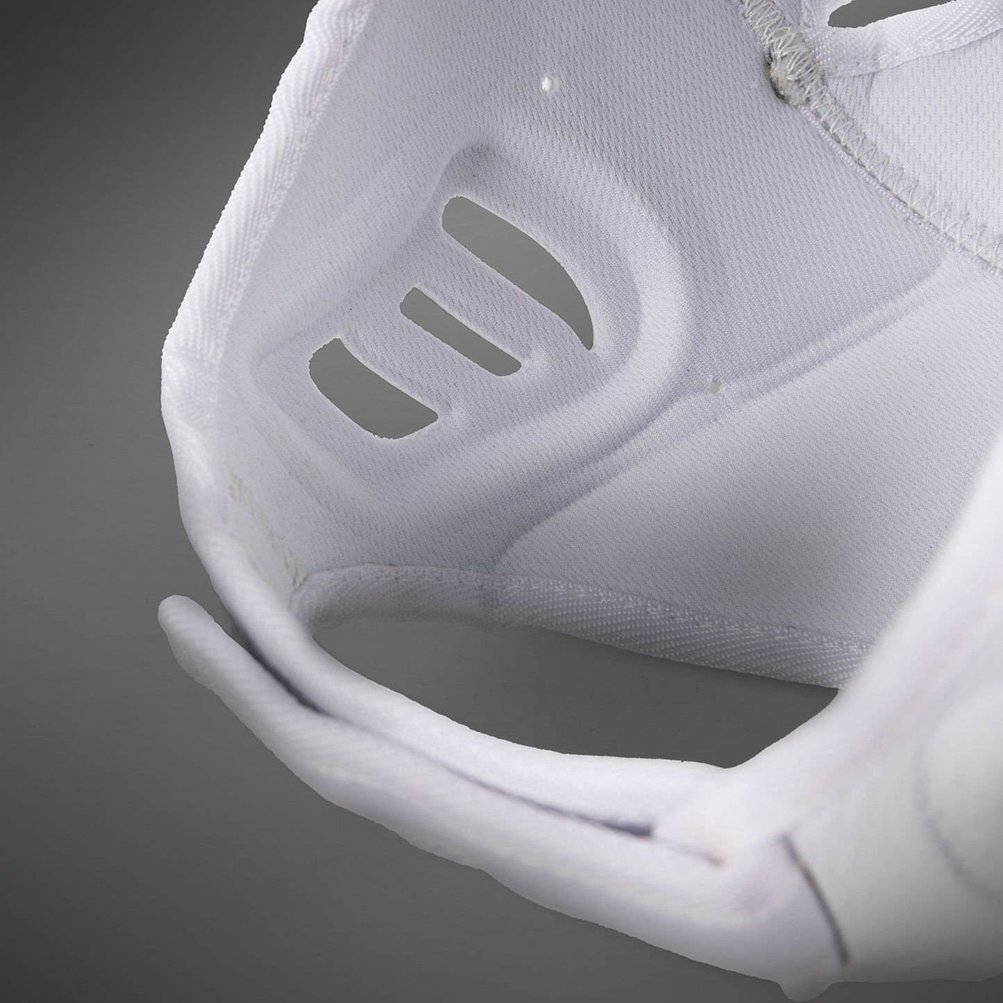 Casque de protection souple Venum Elite – Blanc/Noir - product-type_Casque souple de protection