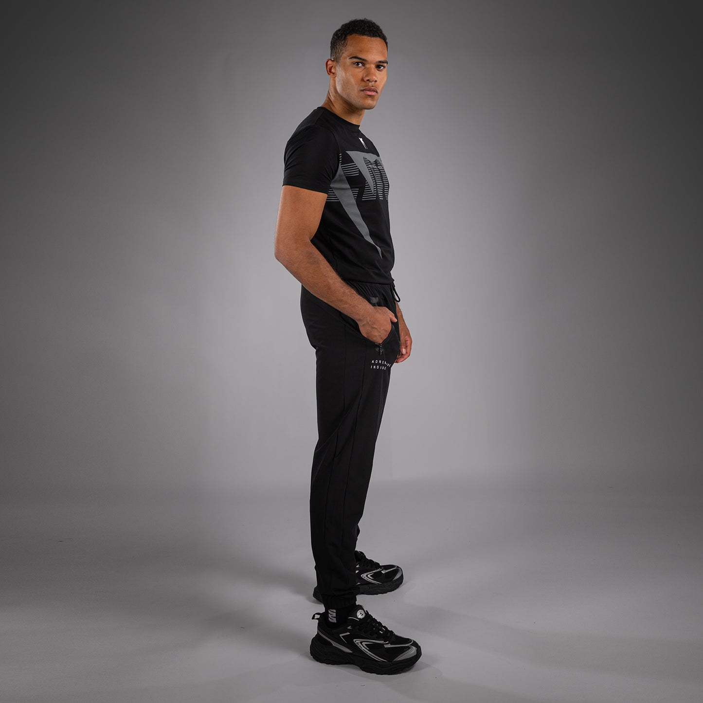 Pantalon de Survêtement Venum Adrenaline – Noir/Gris Argenté - product-type_Pantalons de jogging