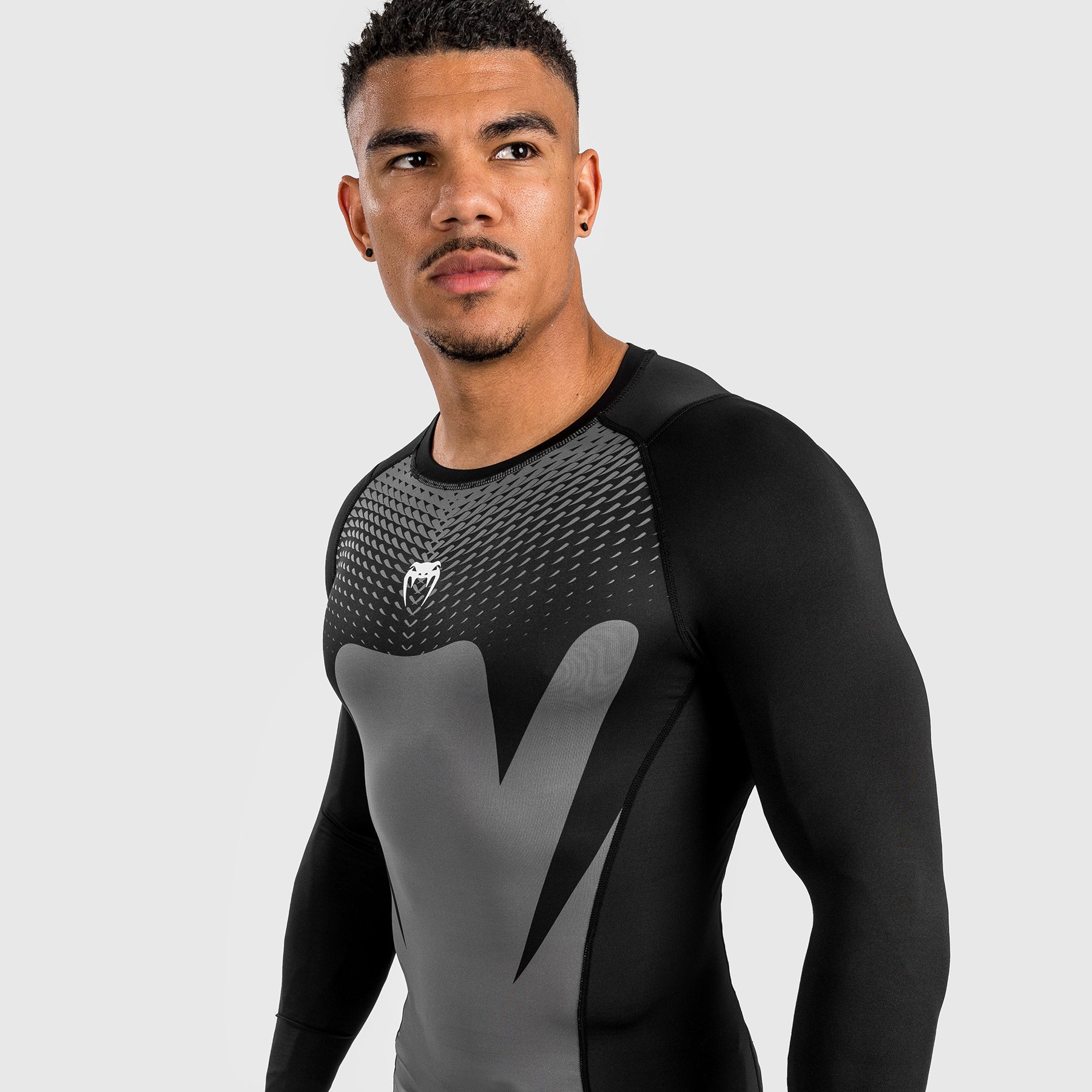 Rashguard à Manches Longues pour Hommes Venum Attack - Noir/Gris - product-type_T-Shirts de Compression