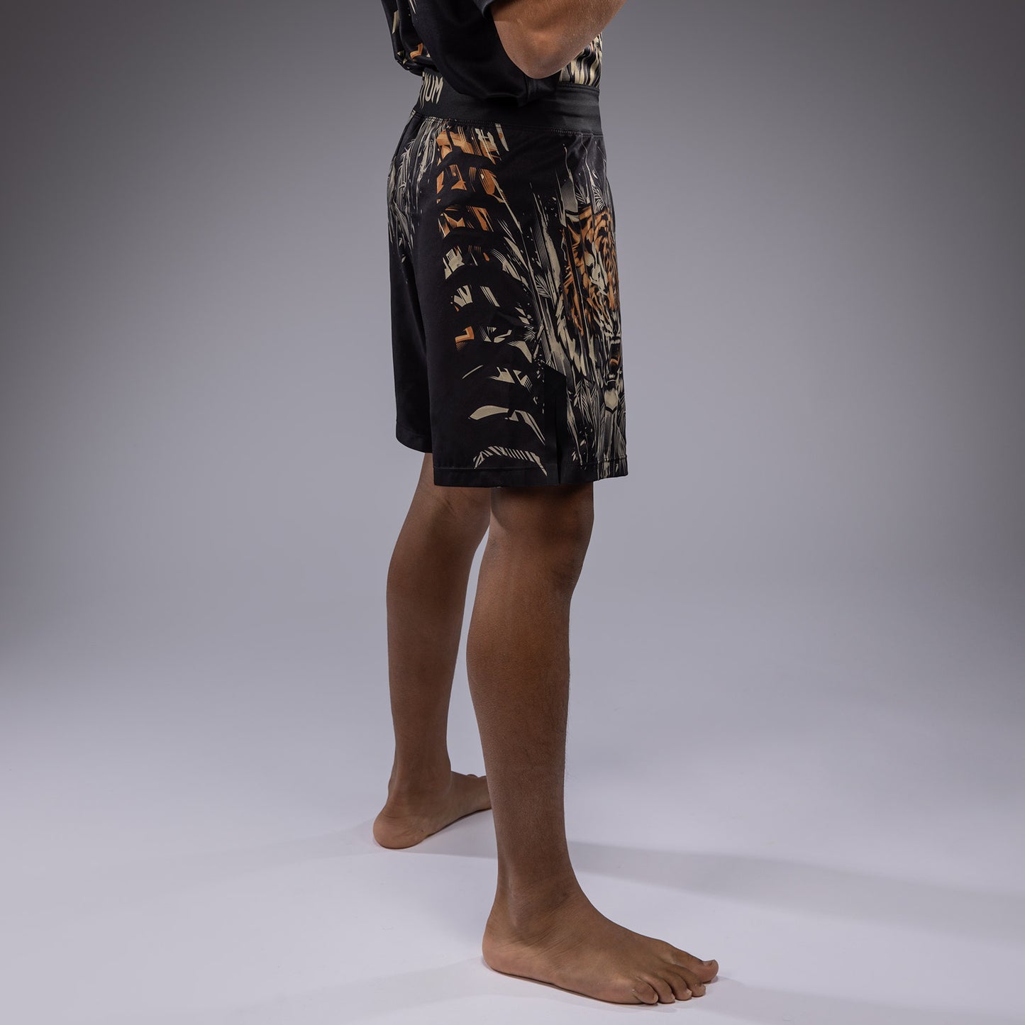 Short de Combat Venum Tiger pour Enfants - Noir/Orange Néon - product-type_Shorts de MMA