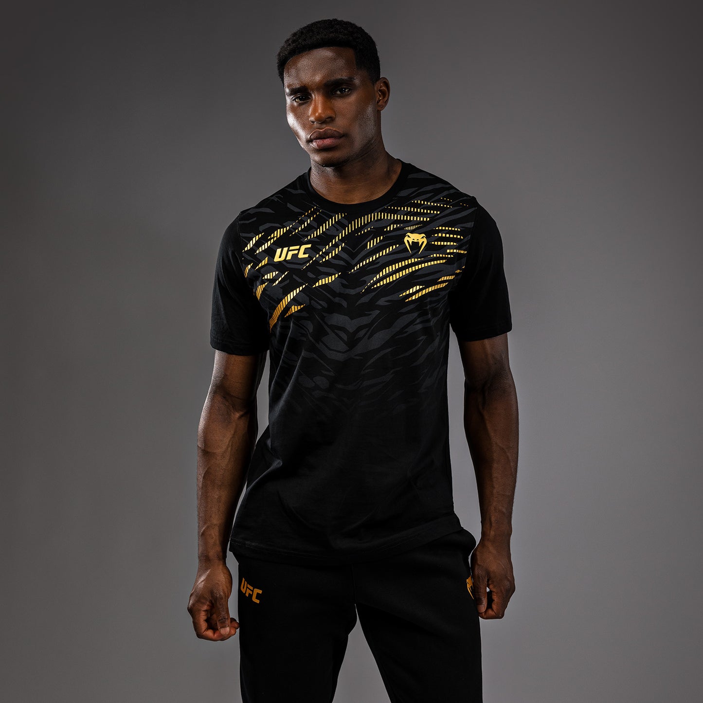 T-shirt à Manches Courtes pour Hommes UFC Fusion by Venum Replica - Champion - product-type_T-Shirts