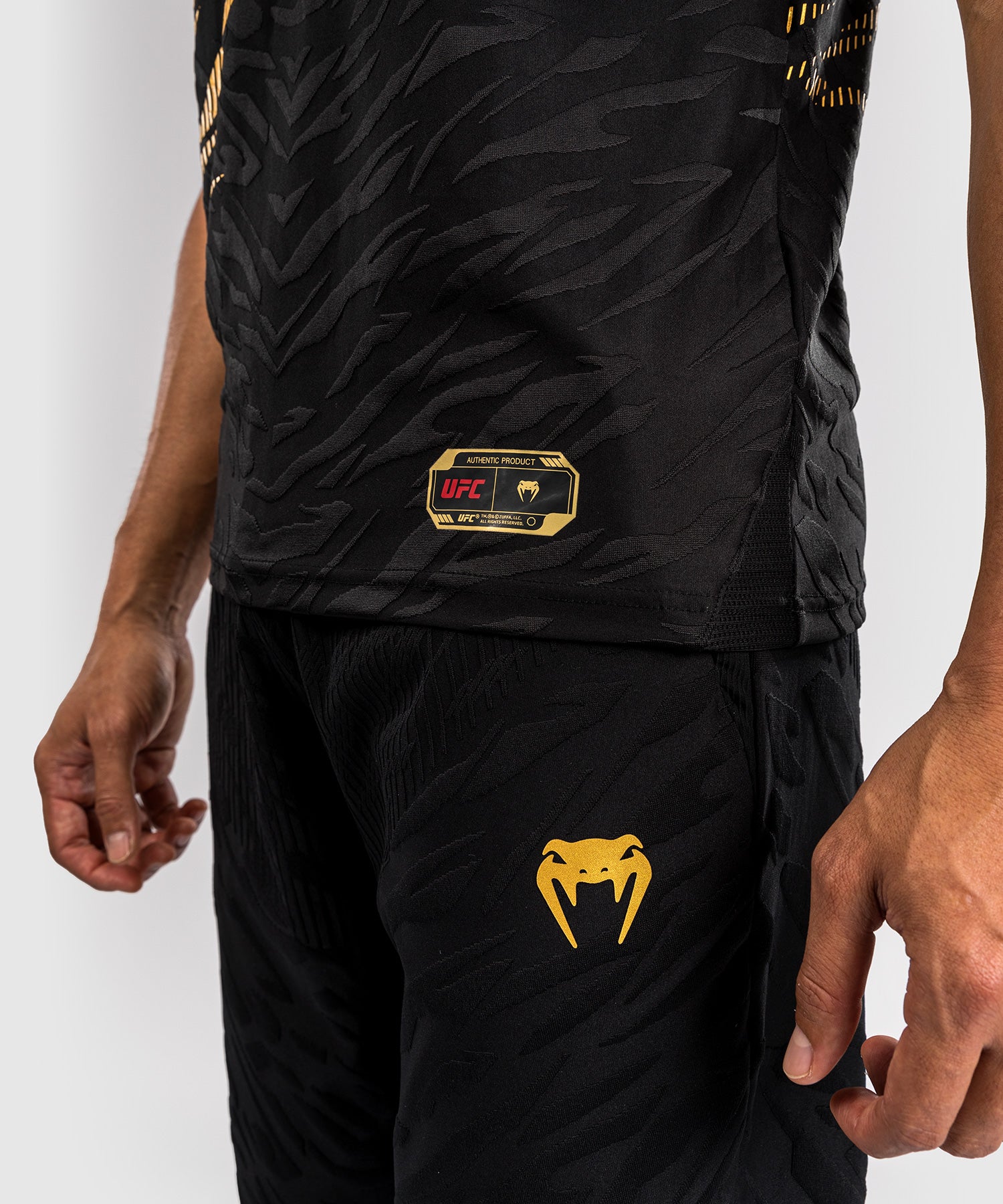 T-shirt Dry-Tech UFC Fusion by Venum Authentic Fight Night - Champion - product-type_T-Shirts Dry Tech