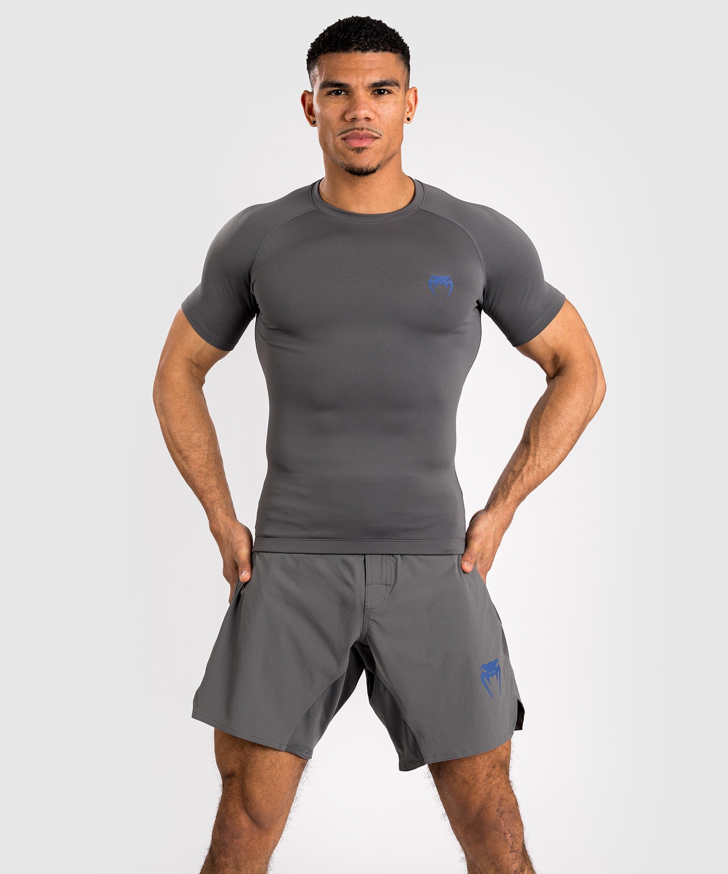 Rashguard à manches courtes pour hommes Venum Contender - Gris - Shorts de compression