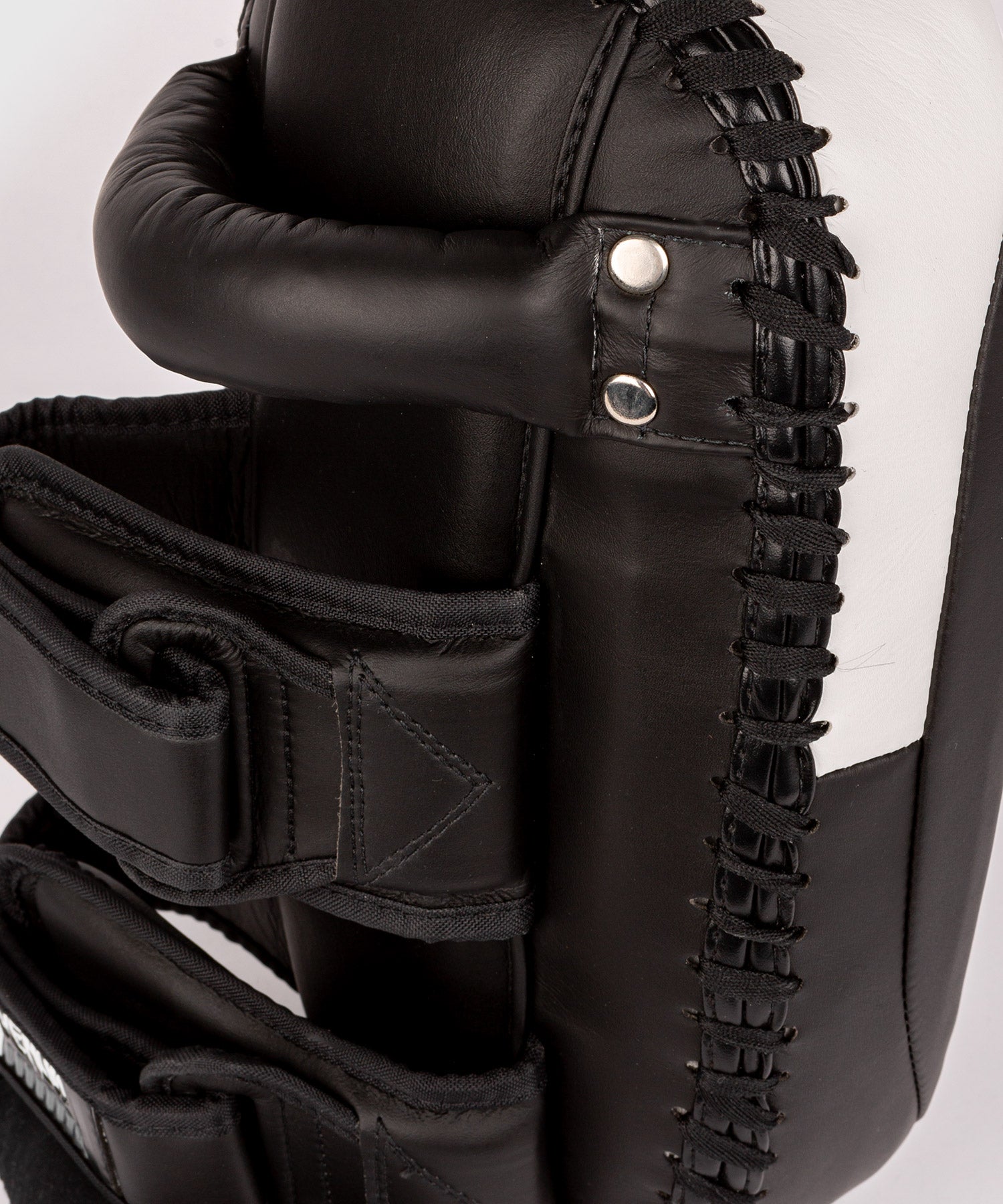 Paos Kick Boxing 2.0 Venum Micro Fibre - Noir/Blanc - product-type_paos