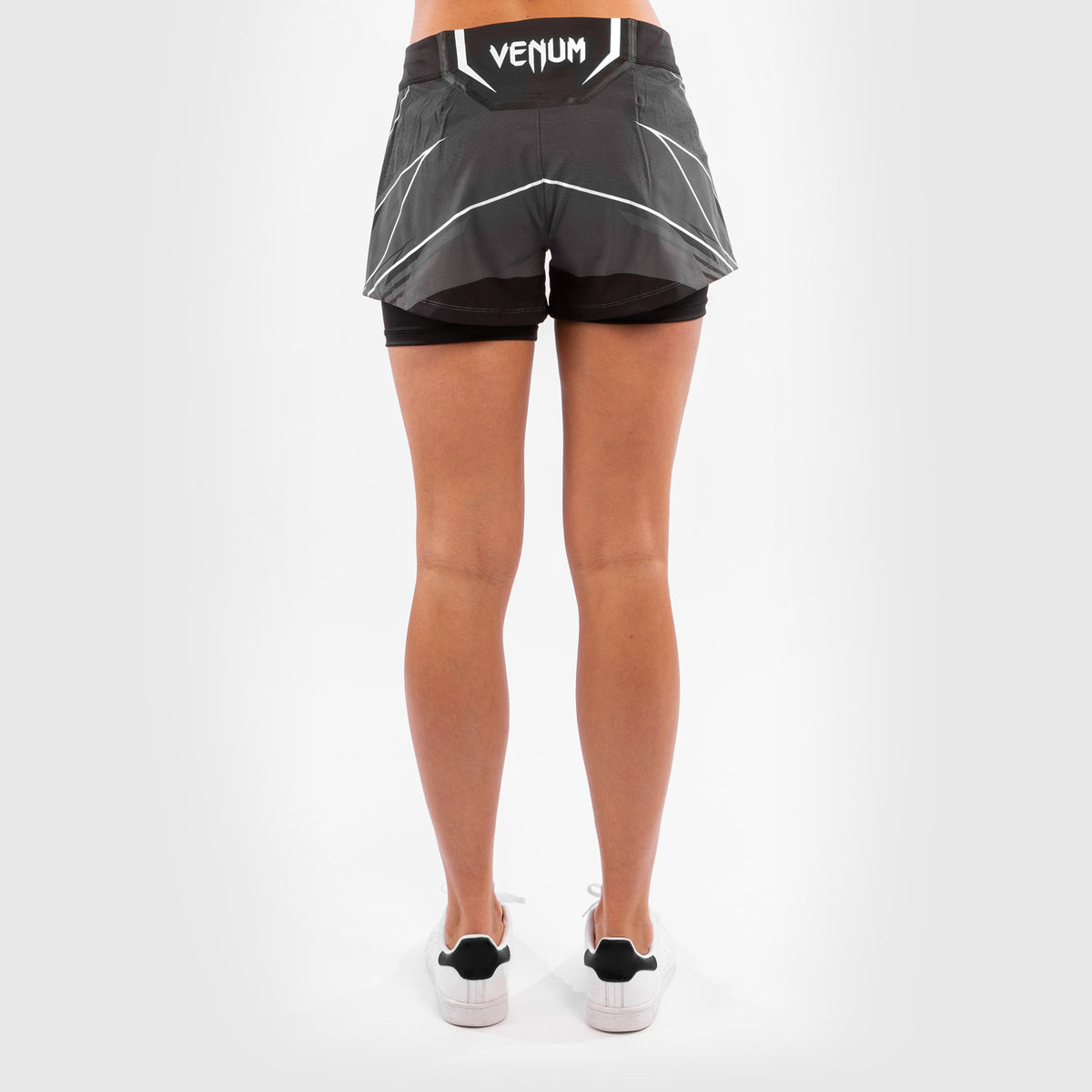 Short Femme Venum UFC Authentic Fight Night – Noir - product-type_Shorts de MMA