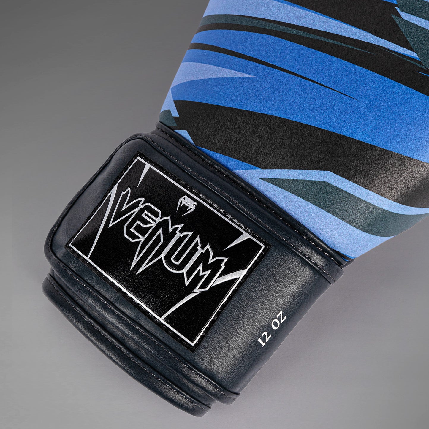 Gants de Boxe Venum Abyss - Bleu Foncé - product-type_Gants de boxe