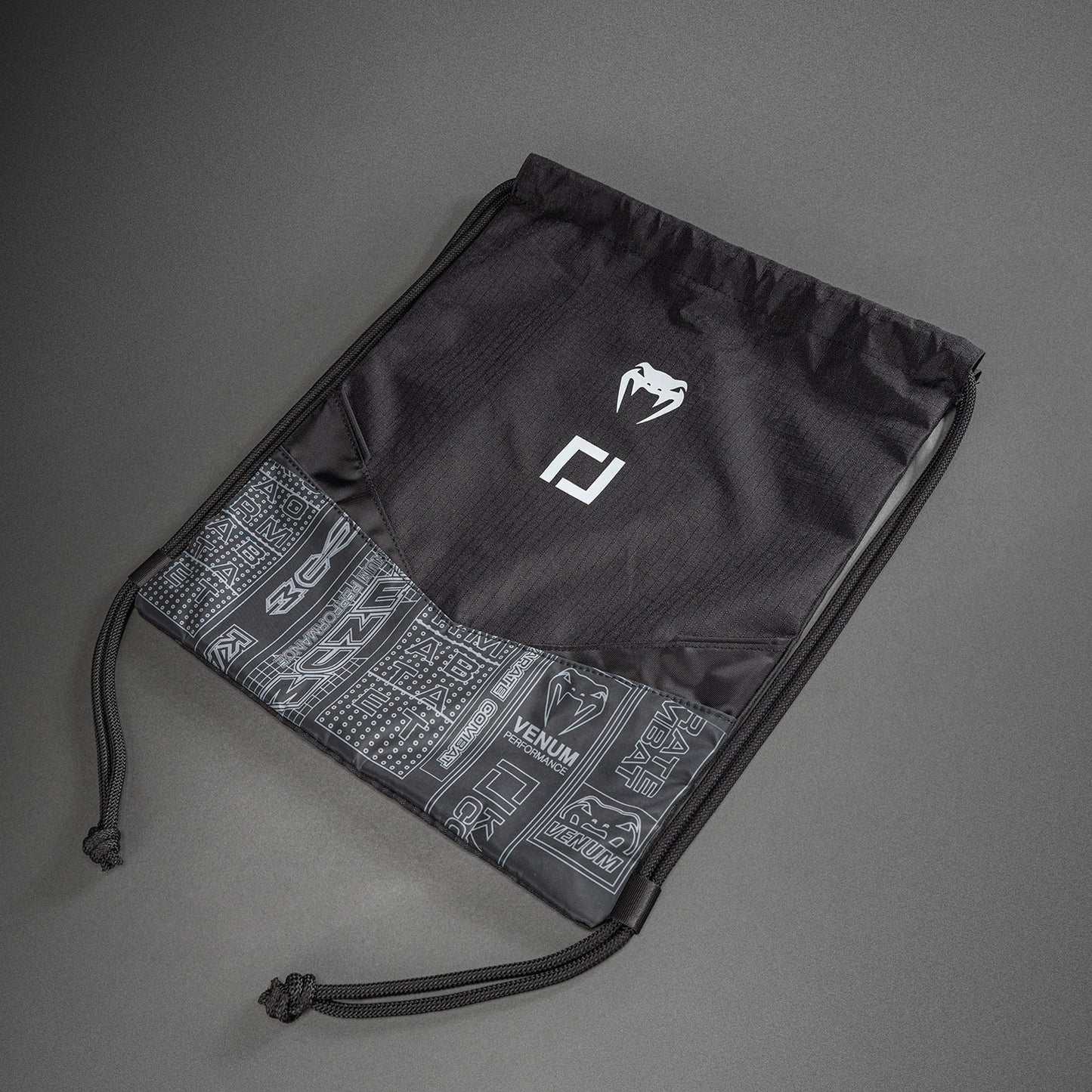 Sac à Cordon Karate Combat by Venum (10-15L) – Noir/Gris - product-type_Sacs de sport