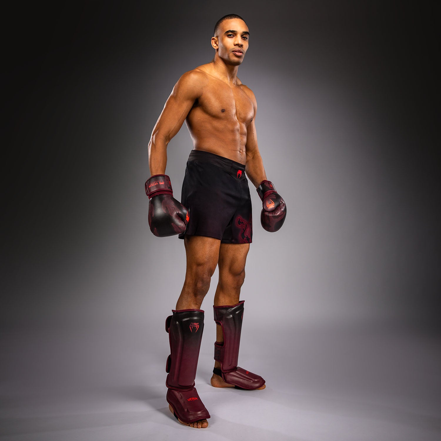 Short de Combat Venum Spectre – Noir/Rouge - product-type_Shorts de MMA