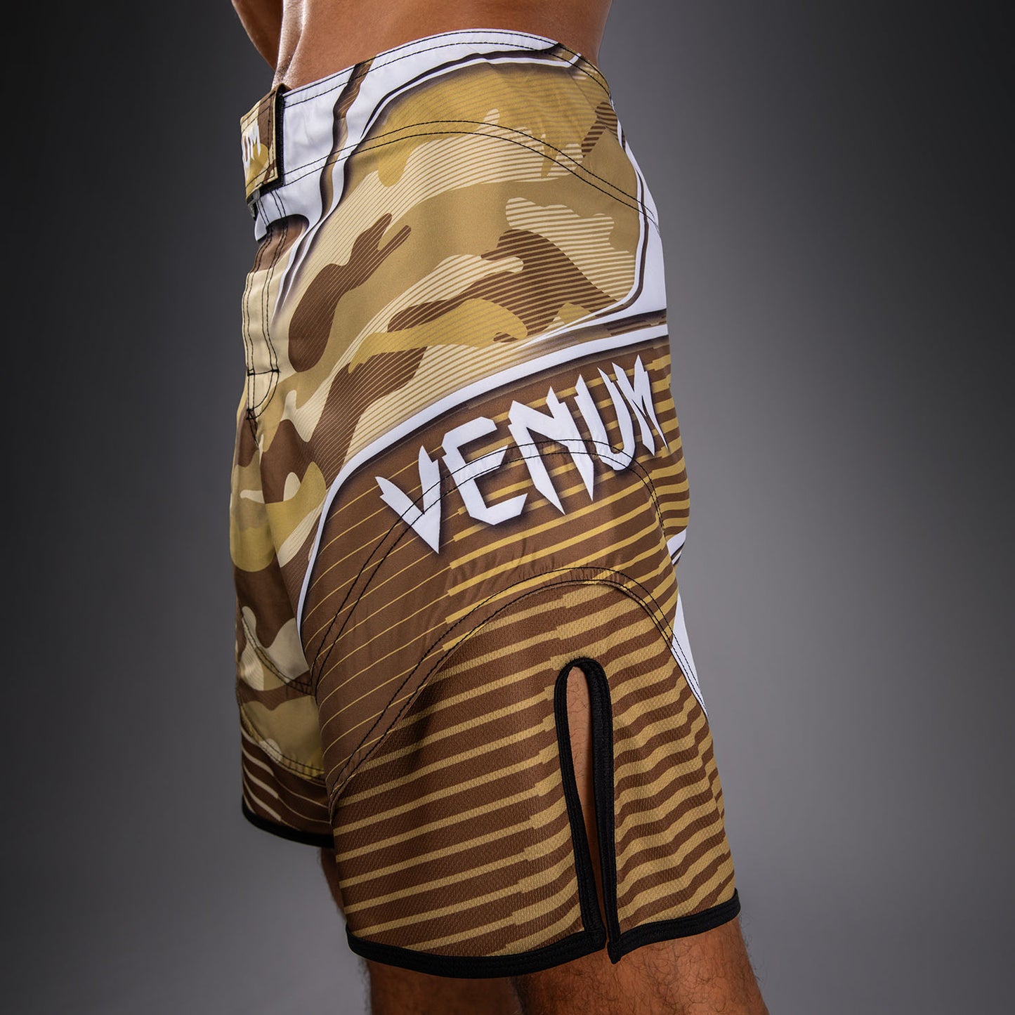 Short de Combat Venum Camo Hero - Beige Clair/Marron