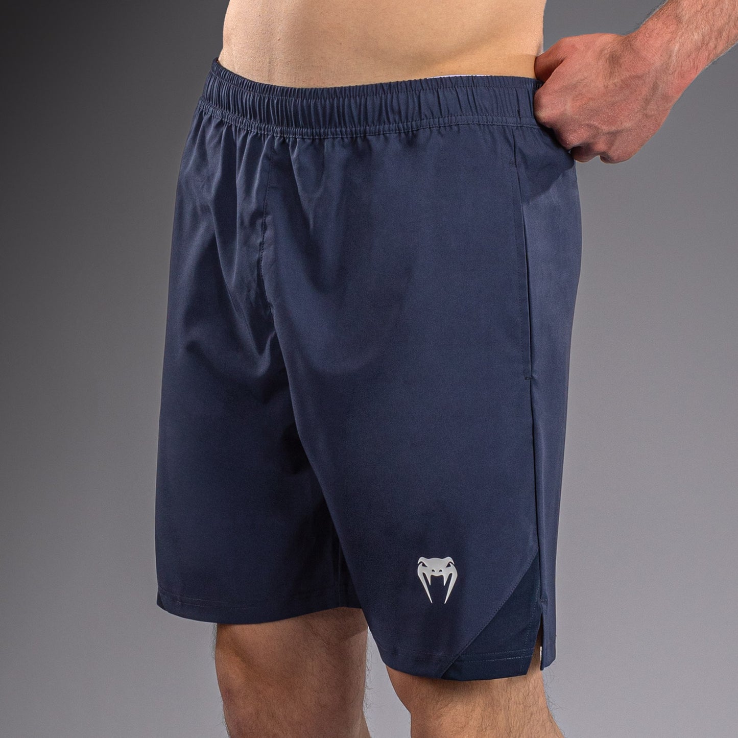 Short d'entraînement Venum Contender - Bleu marine/Blanc