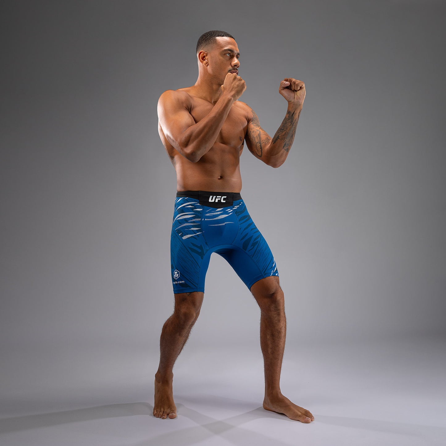 Shorts Vale Tudo pour Hommes UFC Fusion by Venum Personnalisé Authentic Fight Night - Bleu - product-type_Shorts de MMA