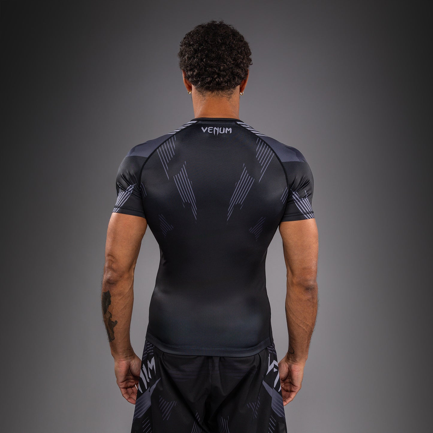Rashguard à Manches Courtes Venum No-Gi 6.0 - Noir/Gris