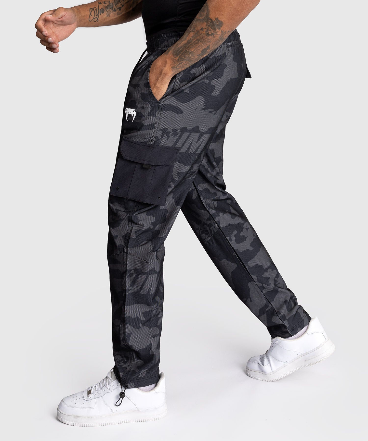 Jogging pour Hommes Venum Trooper - Noir/Charbon - product-type_Pantalons de jogging