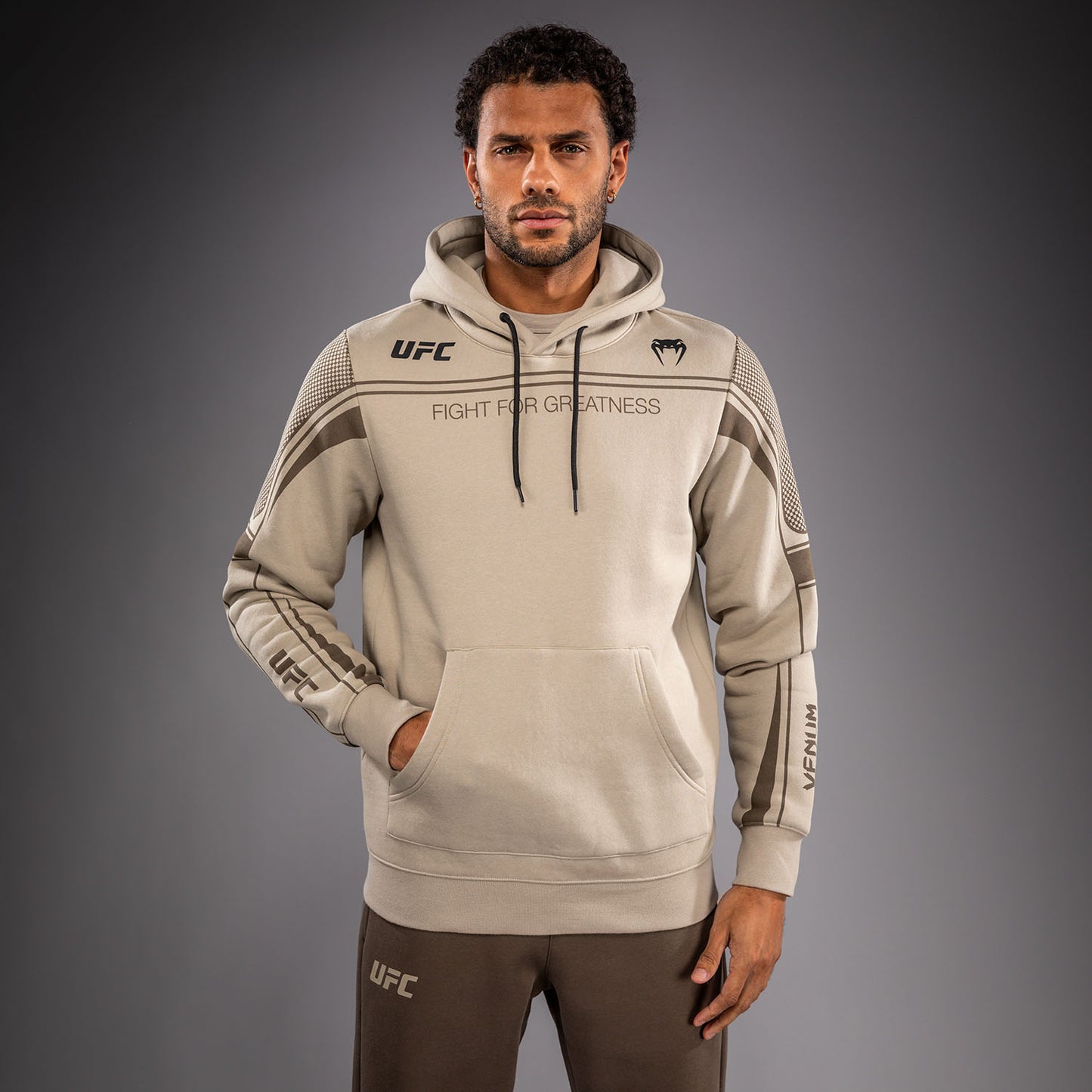 Sweat à Capuche pour Homme Venum UFC Unity by Venum Authentic Fight Week - Sable