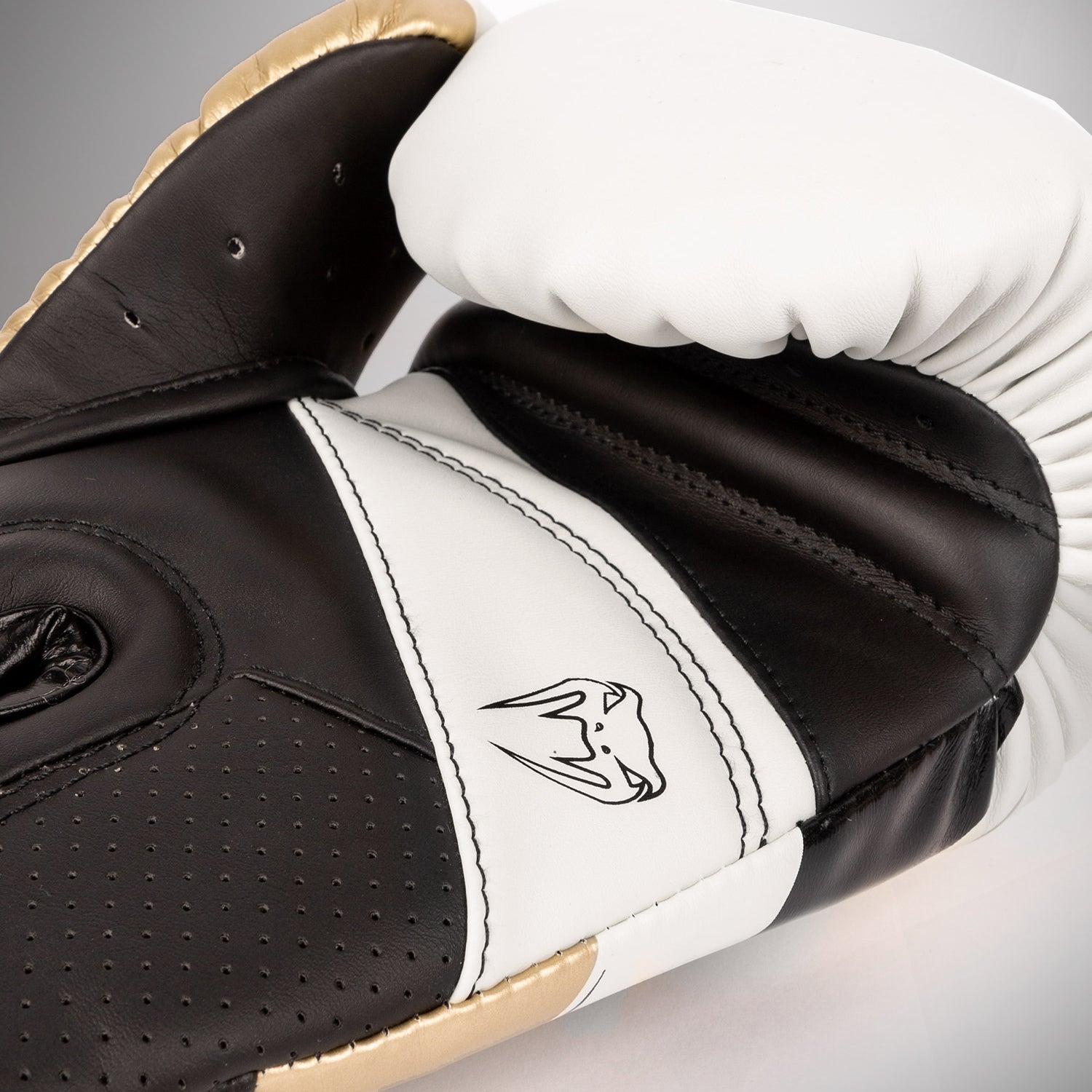 Gants de Boxe Venum Elite Evo - Blanc/Or - product-type_Gants de boxe