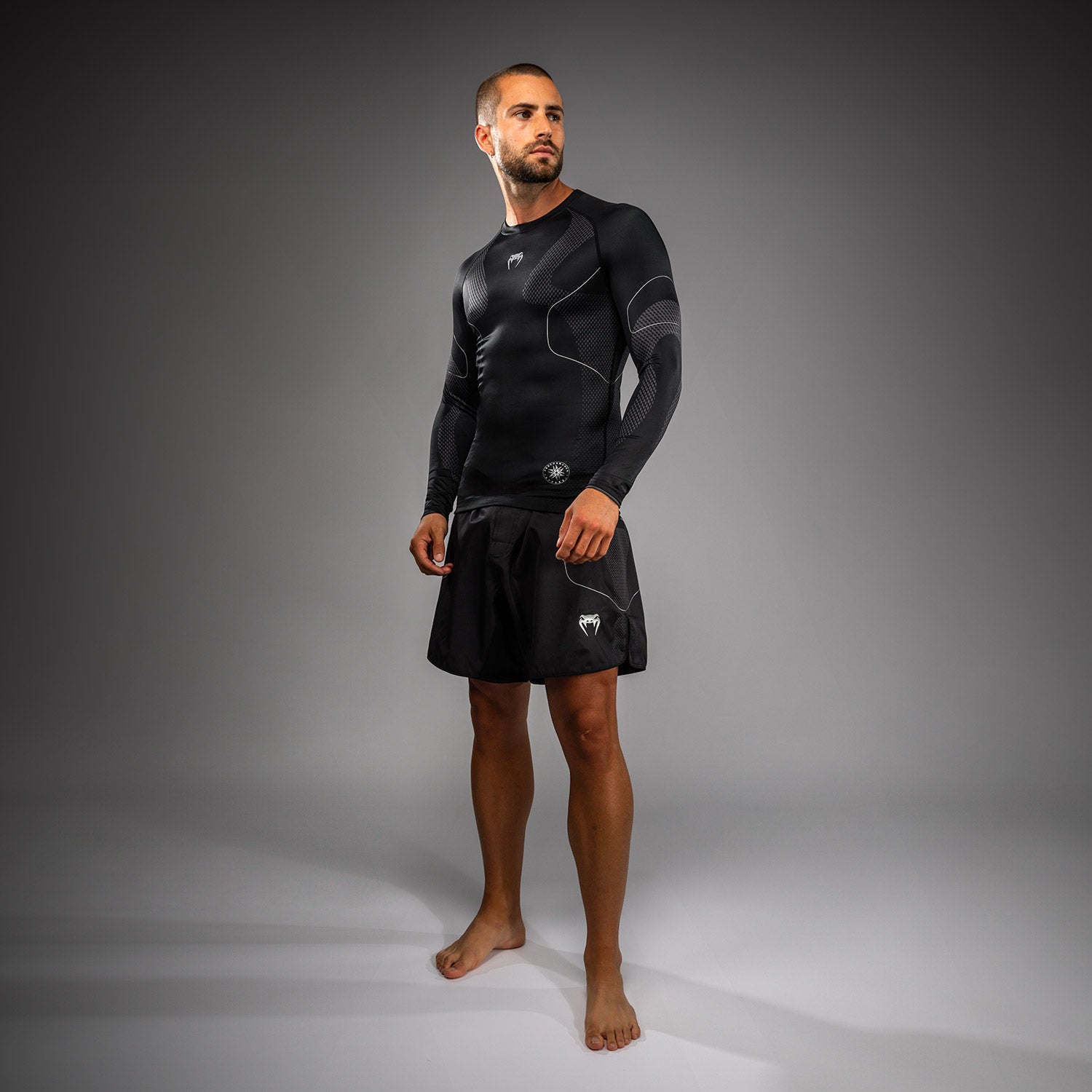 Rashguard Manches Longues Venum Nexus – Noir/Argent - product-type_T-Shirts de Compression