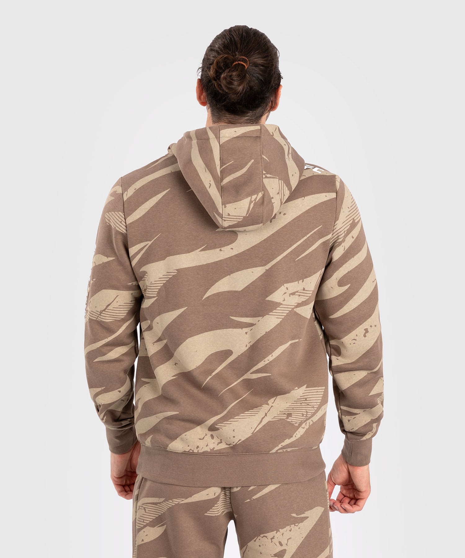 Sweatshirt À Capuche pour Hommes UFC Adrenaline by Venum Fight Week - Desert Camo - Sweatshirts