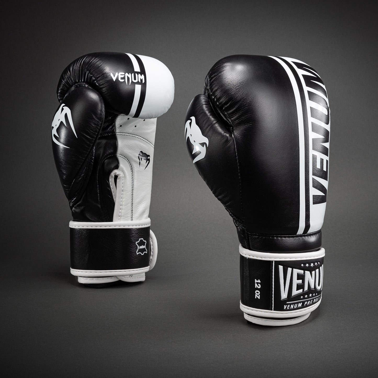 Gants de boxe Venum Shield Pro avec velcro - Noir/Blanc - product-type_Gants de boxe