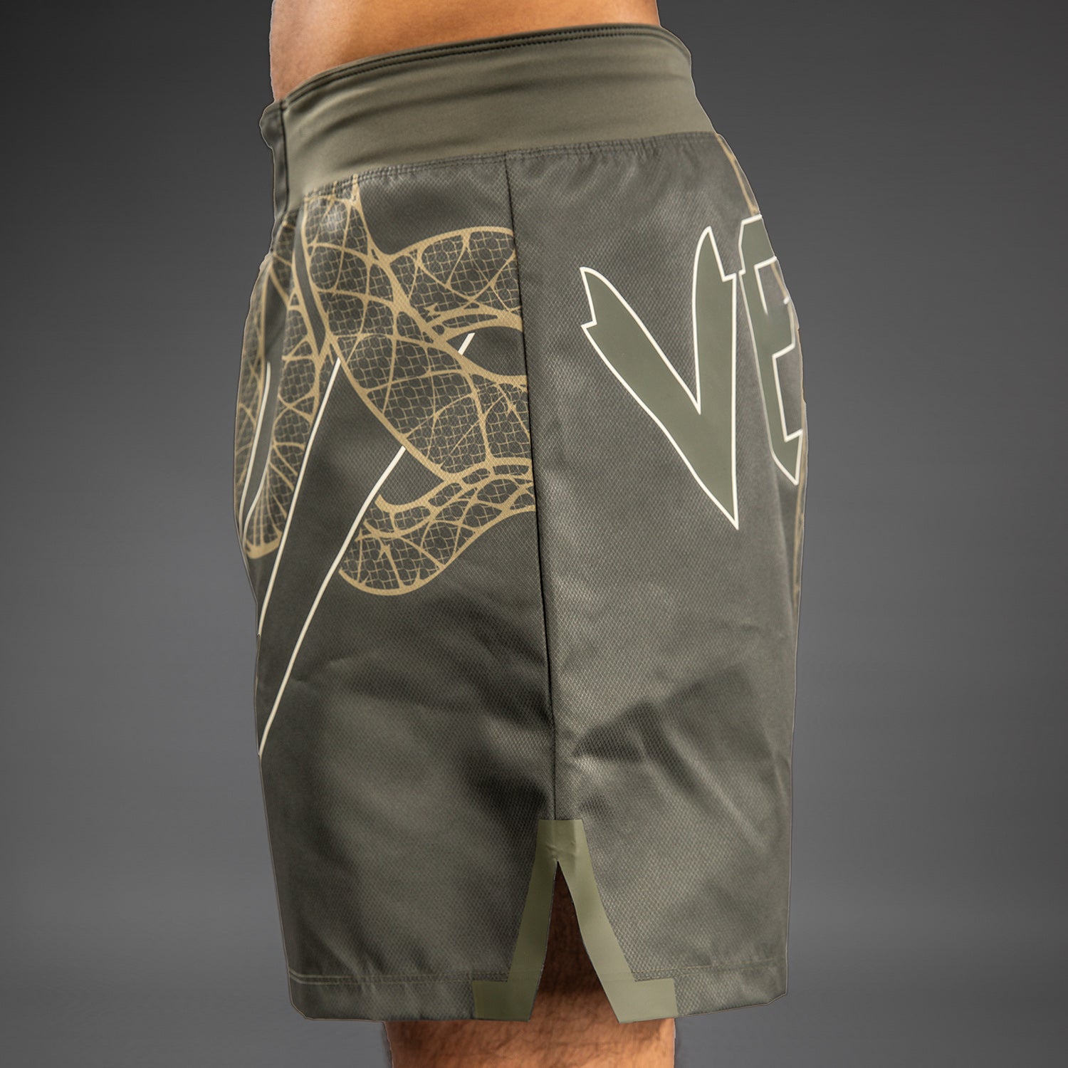 Short de Combat Venum Serpenti – Kaki/Bronze/Ivoire - product-type_Shorts de MMA