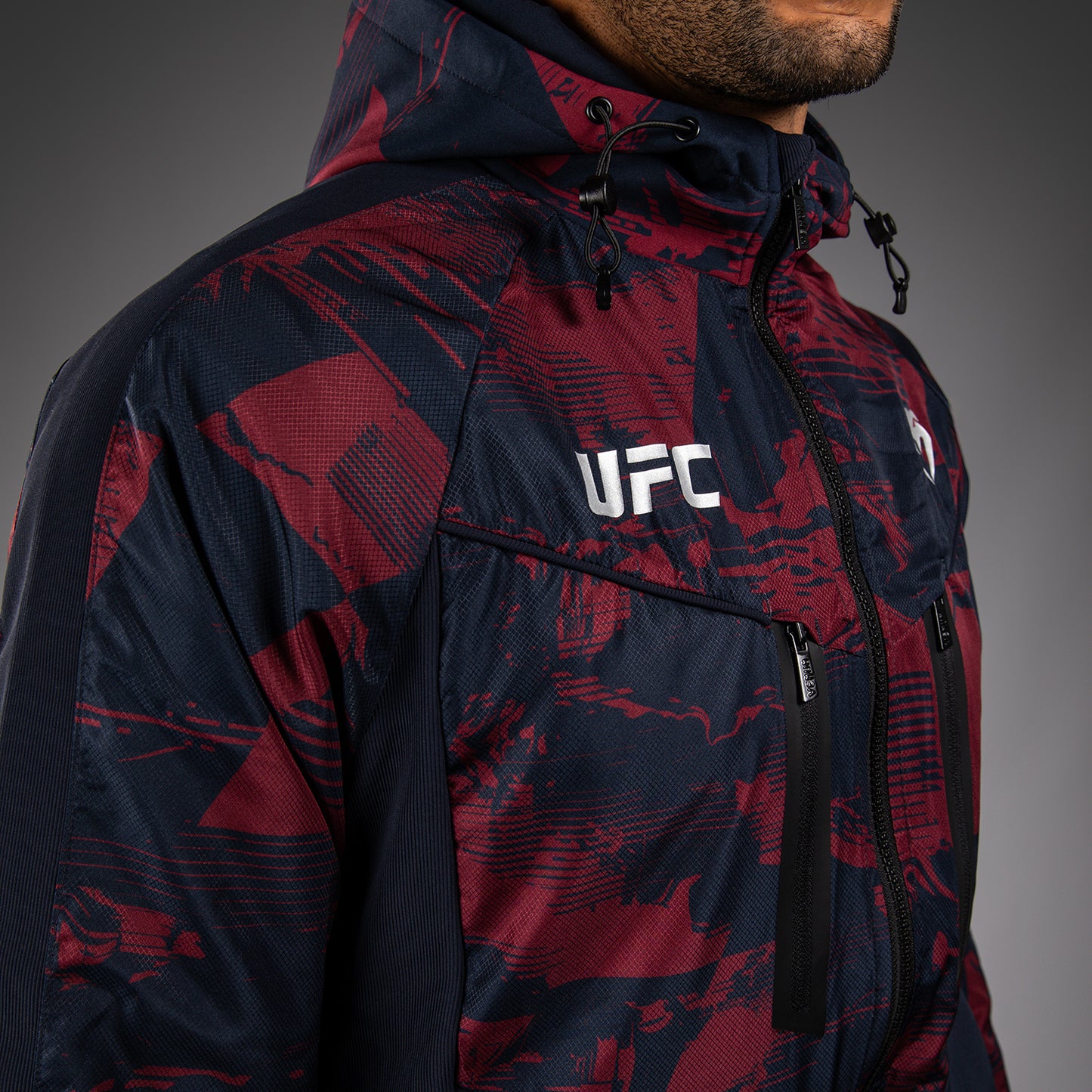 Sweat à capuche zippé Homme UFC Zenith by Venum Authentic Fight Week - Bleu marine/Bordeaux/Argent
