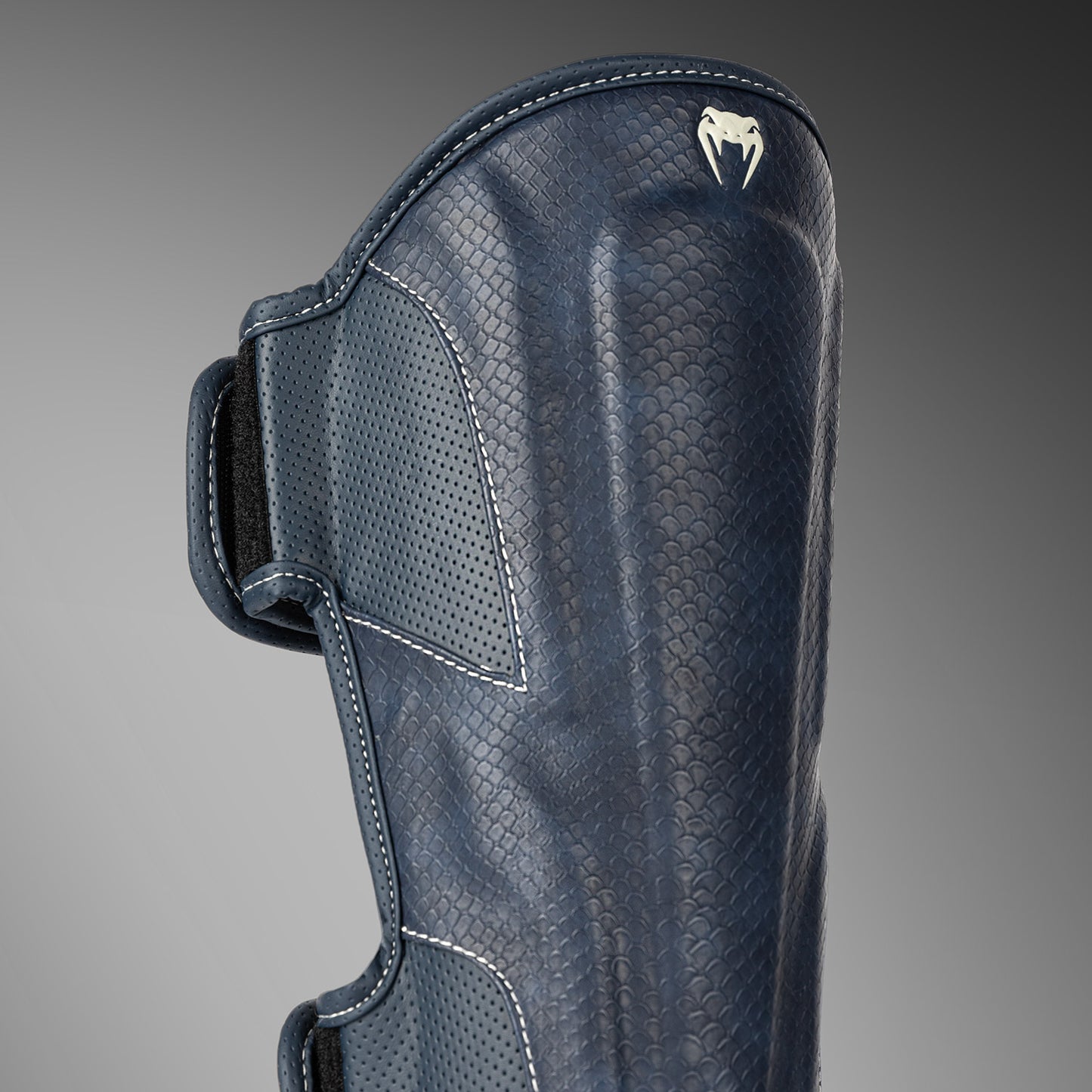 Protège-tibias Venum Impact Evo Scales – Bleu Minuit - product-type_Protège-tibias