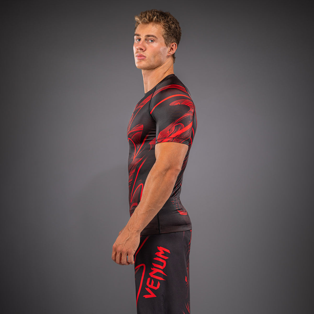 Rashguard manches courtes Venum Crimson Viper 2.0 - Noir/Rouge